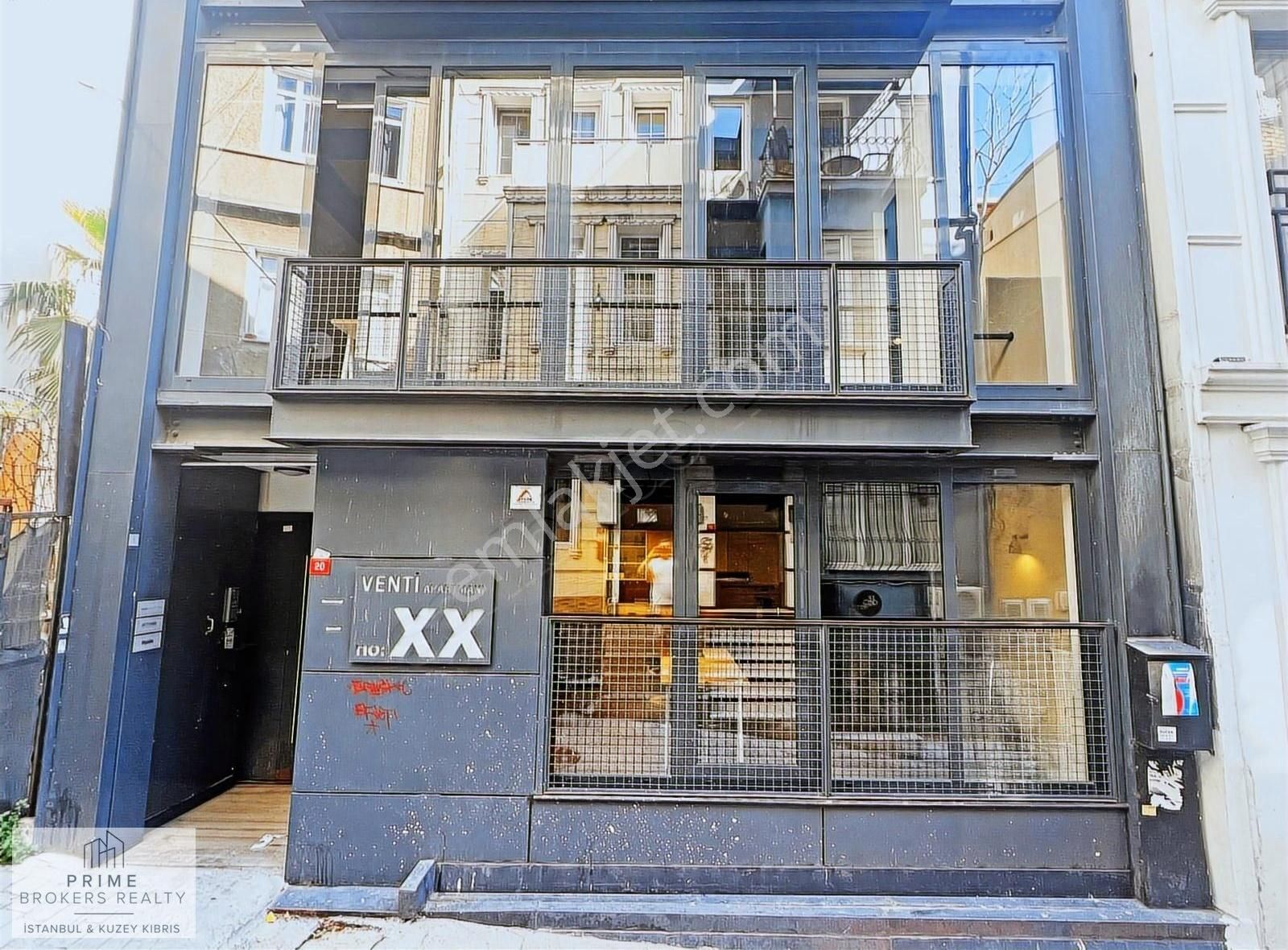 Cihangir'de Ödüllü Binada Kiralık Dubleks Ofis - Görsel 16