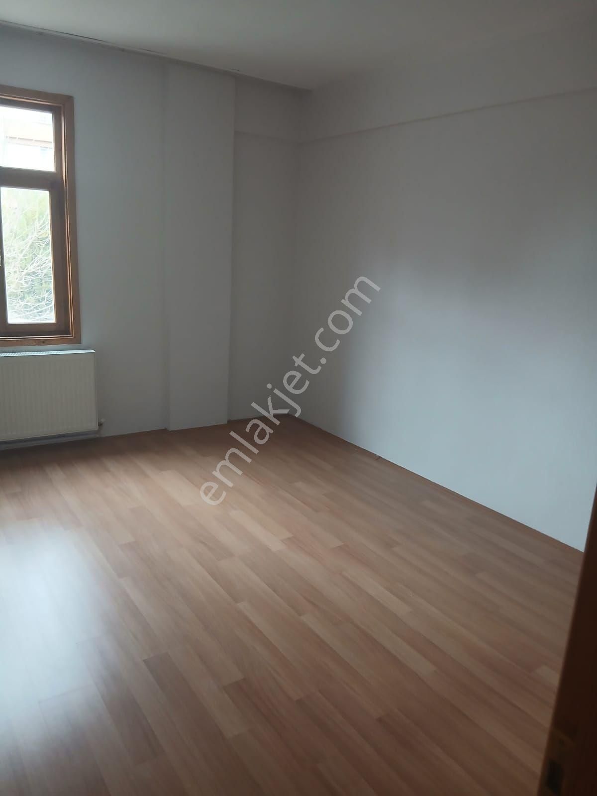 İsa Kavak Gayrimenkul’den Parsana Bölgesinde Kiralık 3+1 Ara Kat Daire - Görsel 9