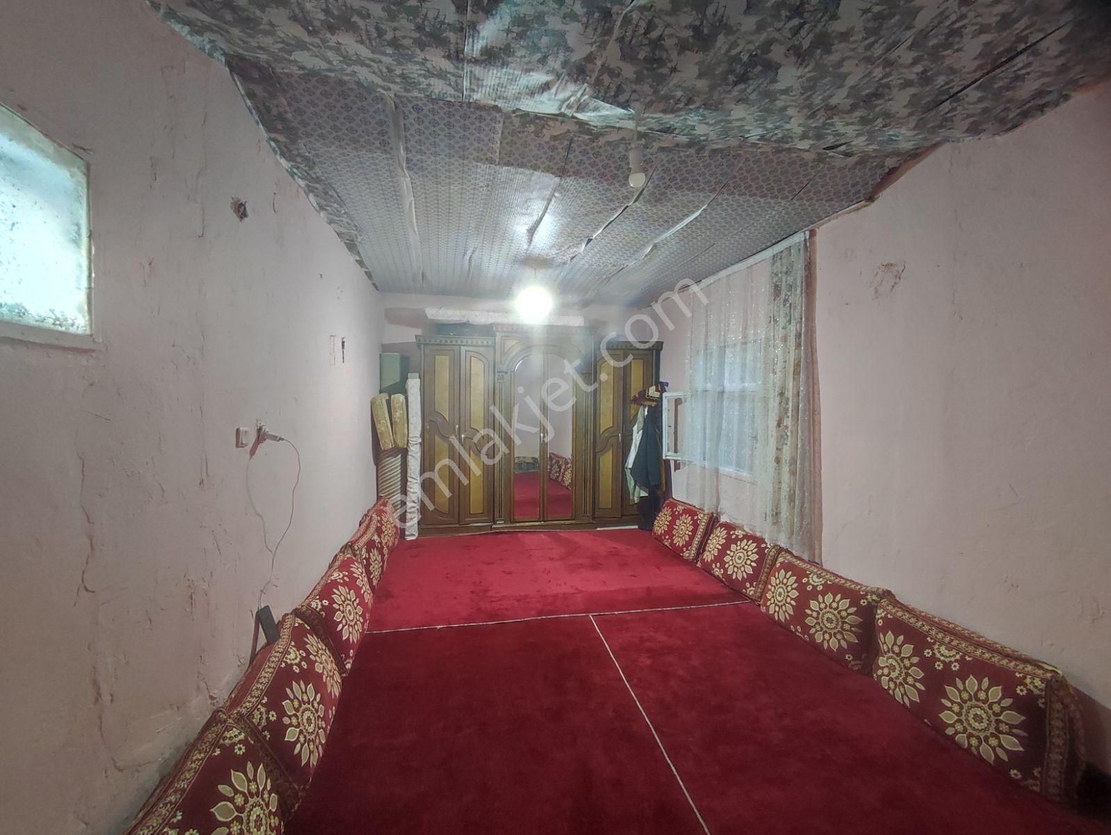 Acar Emlaktan Yenituran Mah Satılık 2+1 210m2 Müstakilev - Görsel 5