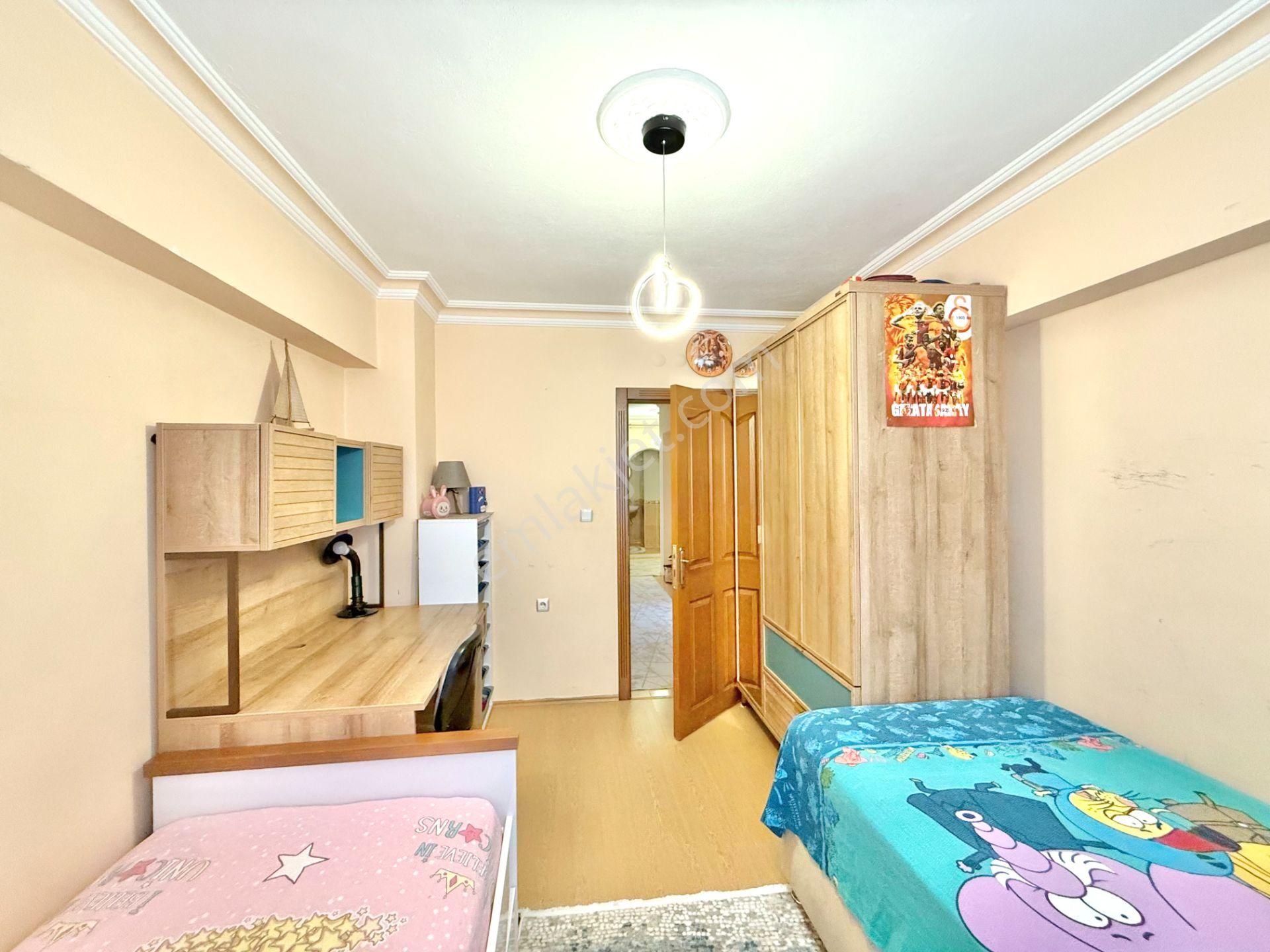 Pursaklar Saray Mehmet Zengin Emlak'tan 1.kat 3+1 Uygun Fiyata Yapılı Daire - Görsel 11