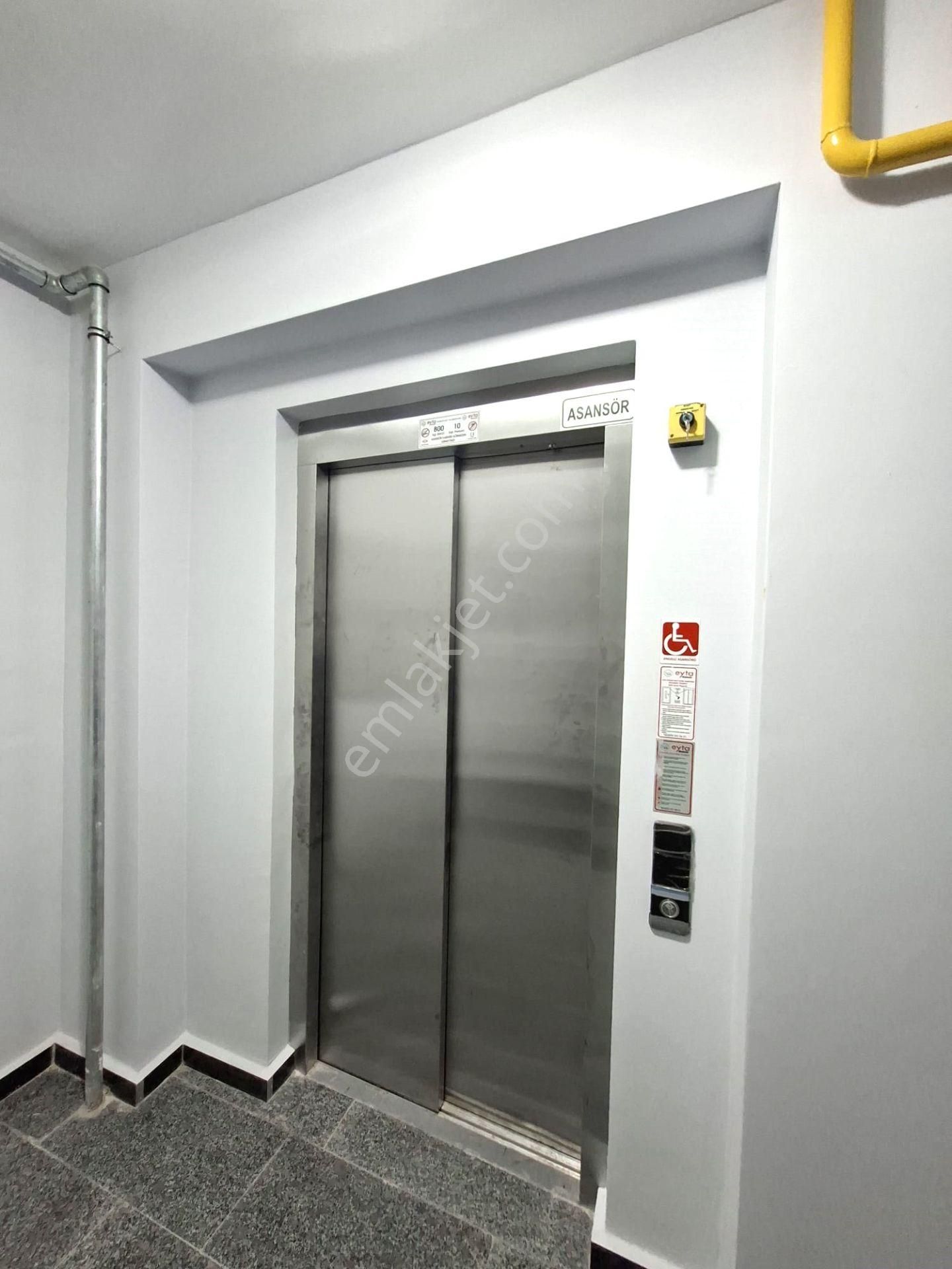 Recep Ümit'ten Şarhöyükte Satılık 190 M2 Süper Lux Özel Garajlı Şahane Daire - Görsel 34