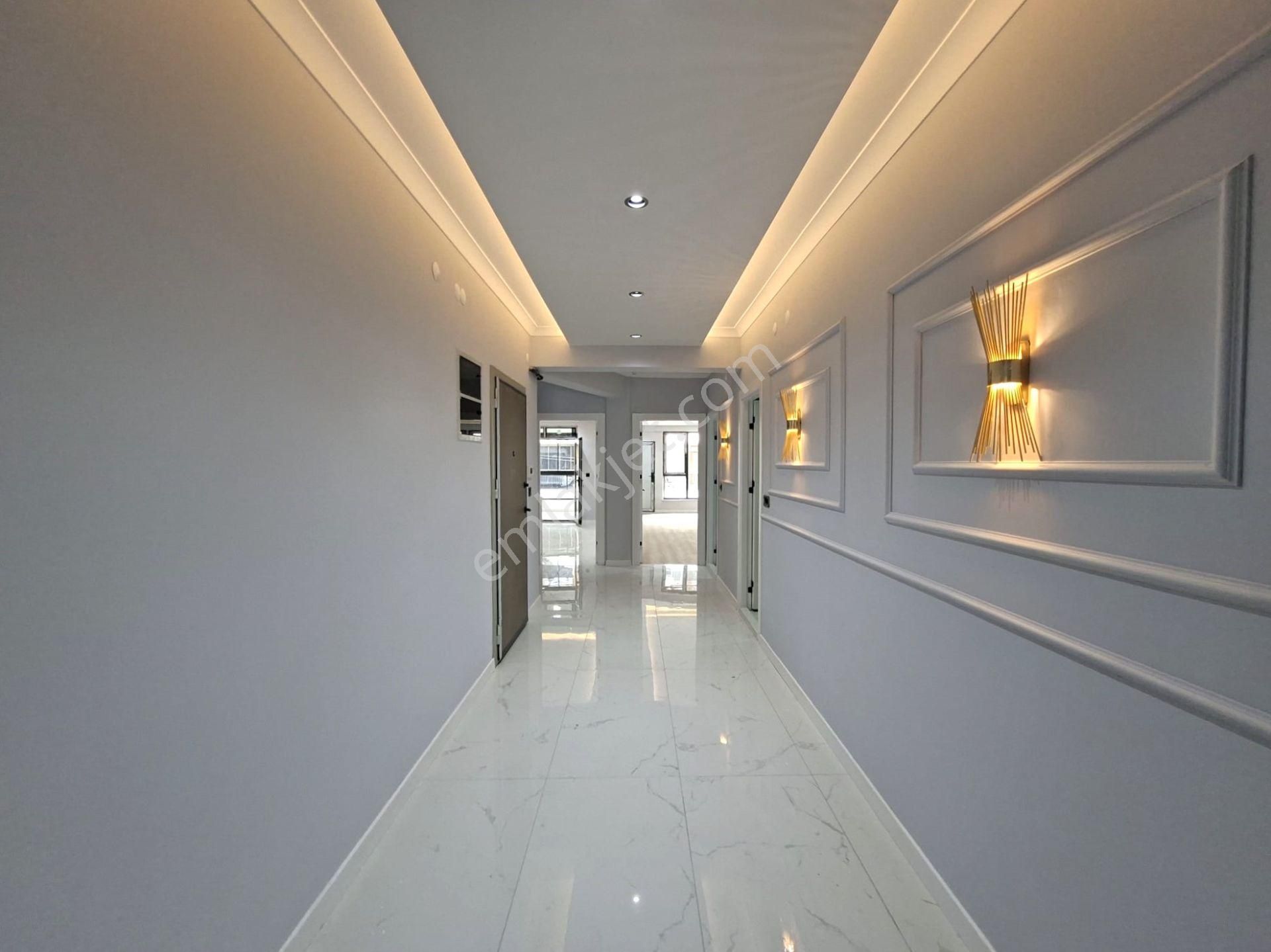 Recep Ümit'ten Şarhöyükte Satılık 190 M2 Süper Lux Özel Garajlı Şahane Daire - Görsel 18