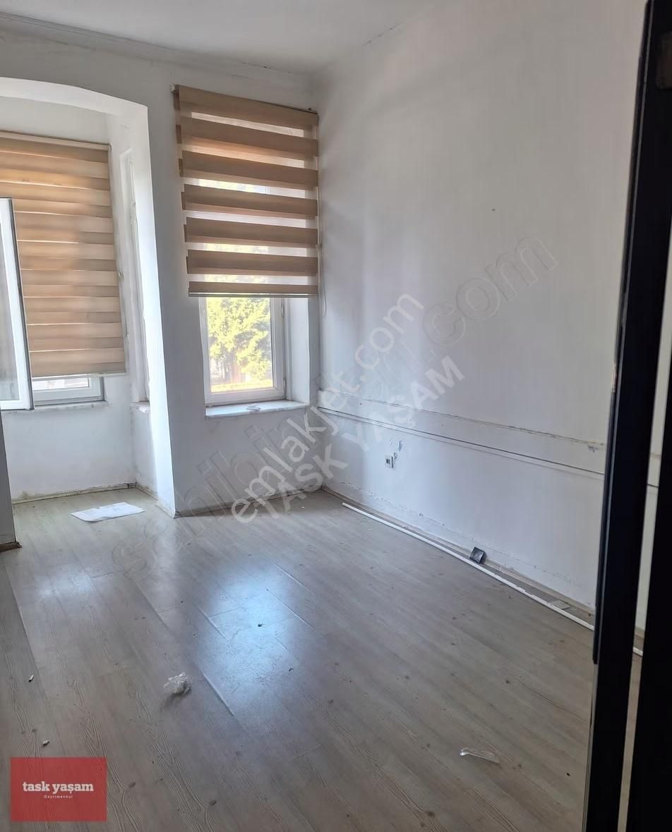 Osmanbey Metroya 2 Dakika - 1+0 Yenilenmiş Eşyalı Daire - Görsel 3