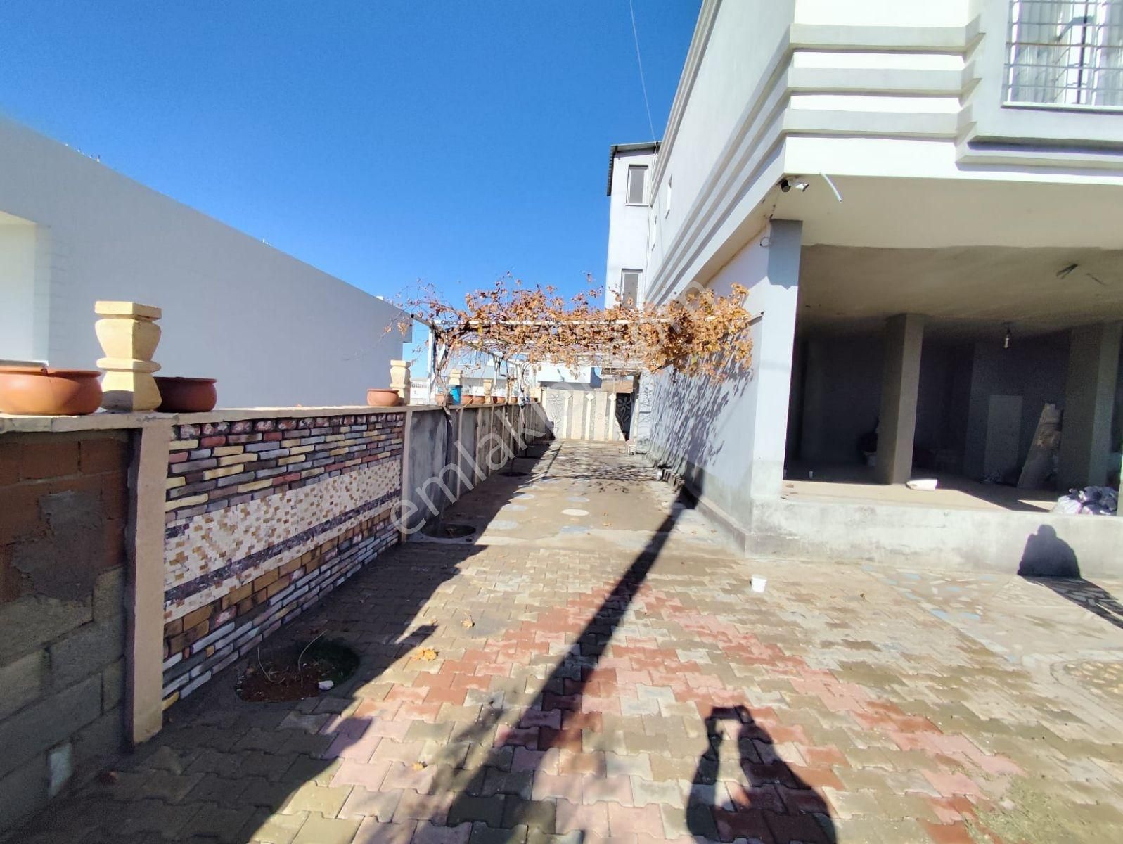 Acar Emlaktan Çatalözü Mah 600m2 2 Katlı 3+1 Müstakil Bahçeli Ev - Görsel 2