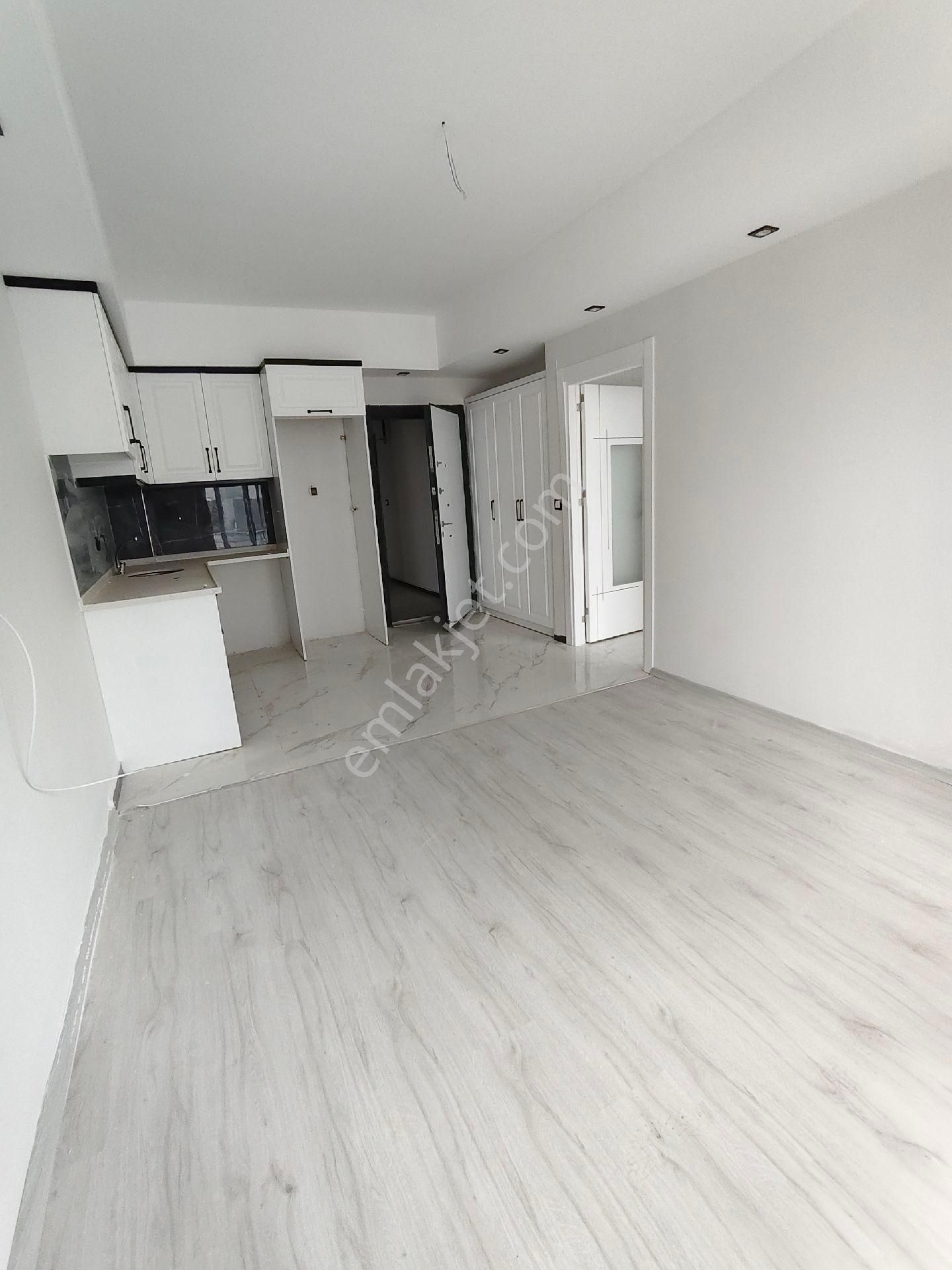 2+1 Satılık Daire - Görsel 14