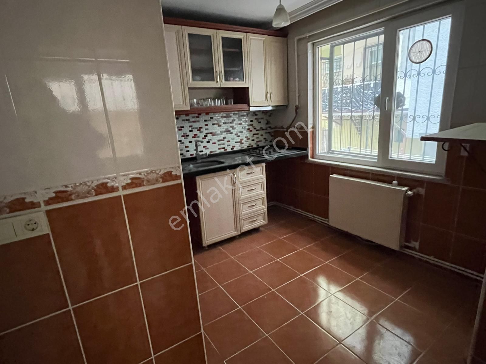 Bahçelievler Soğanlı Mahallesin De Satılık 2+1 Yüksek Giriş Daire - Görsel 15