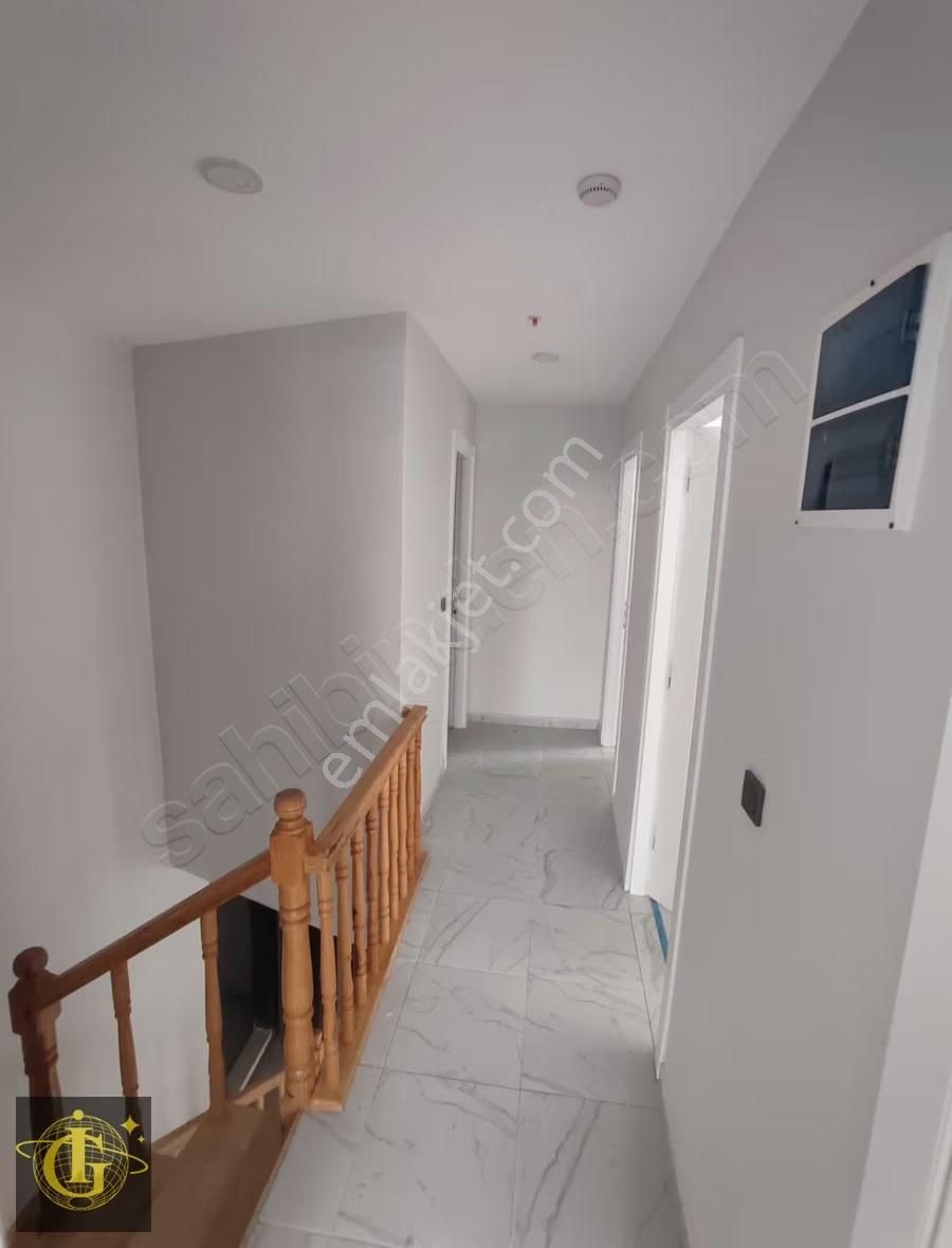 İg'den Şefikcan Parkına Cephe Bahçekatı Dublex 4+1 Satlık Daire - Görsel 6