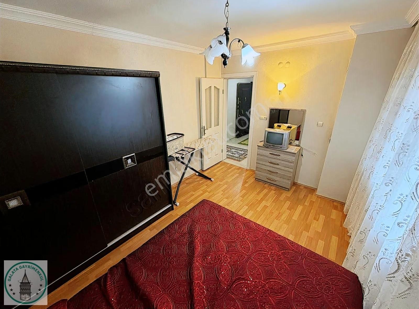 Galata.dan Kuşadası Davutlar Mah.de 140 M² 3+1 Satılık Daire - Görsel 3