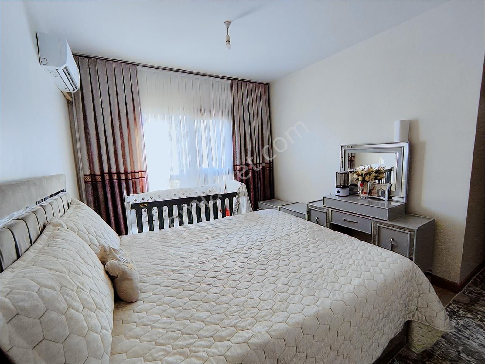 Acar Emlaktan Çarşı Toki 12 Etapta 4+1 210m2 Arakat Lüks Daire - Görsel 3