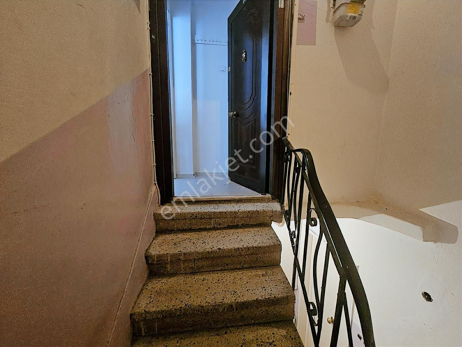 Kocamustafapaşa Merkezi Konum Çiftcephe Fulyapılı 2.kat100mk2+1 - Görsel 20