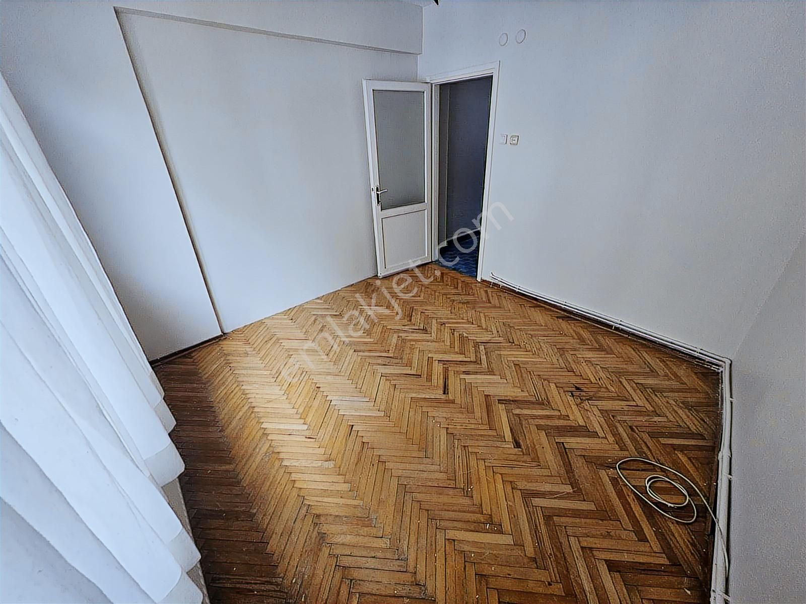 Kocamustafapaşa Merkezi Konum Çiftcephe Fulyapılı 2.kat100mk2+1 - Görsel 26