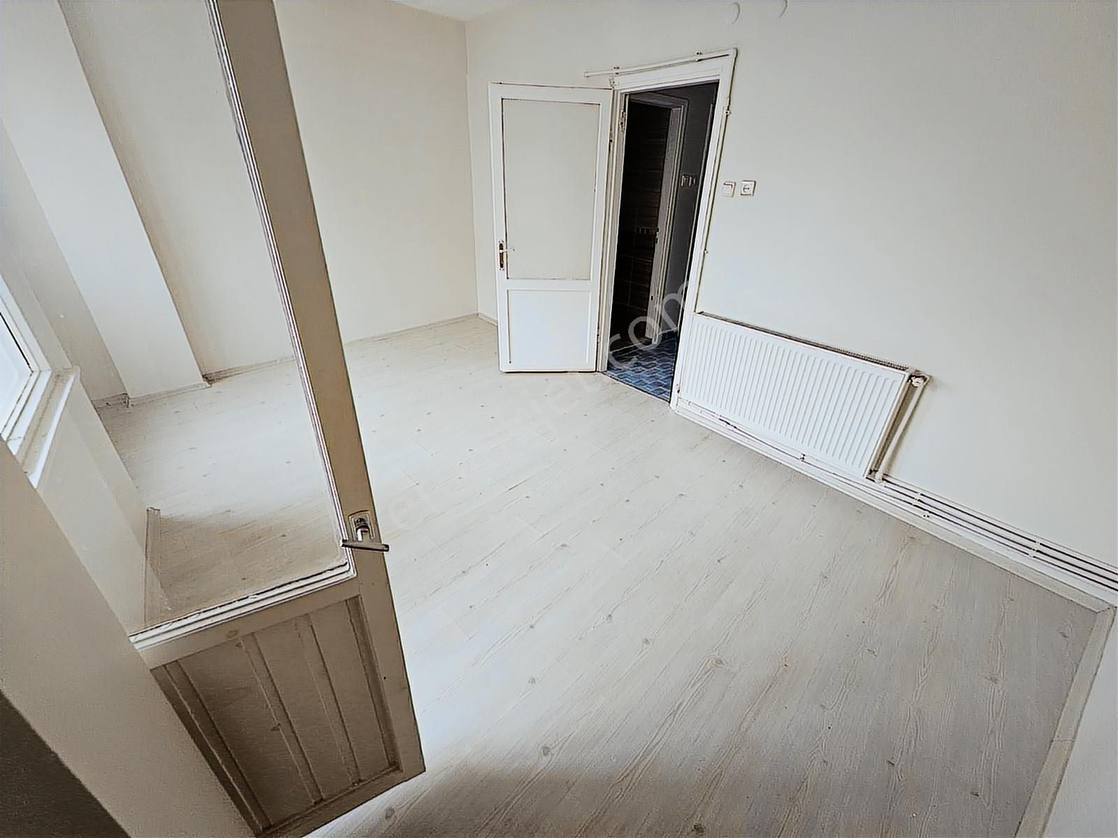 Kocamustafapaşa Merkezi Konum Çiftcephe Fulyapılı 2.kat100mk2+1 - Görsel 33