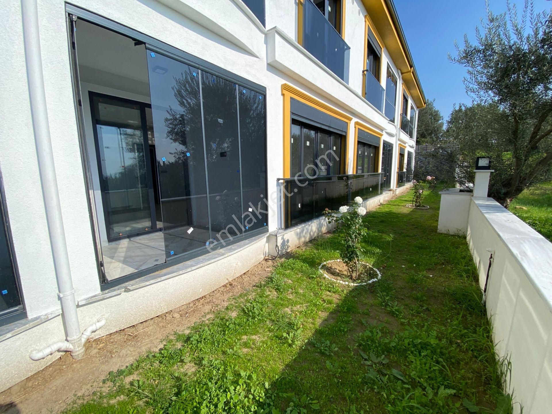 Mera Emlaktan Avcılarda Deniz Manzaralı Havuzlu 4+1 Lüx Villa - Görsel 3