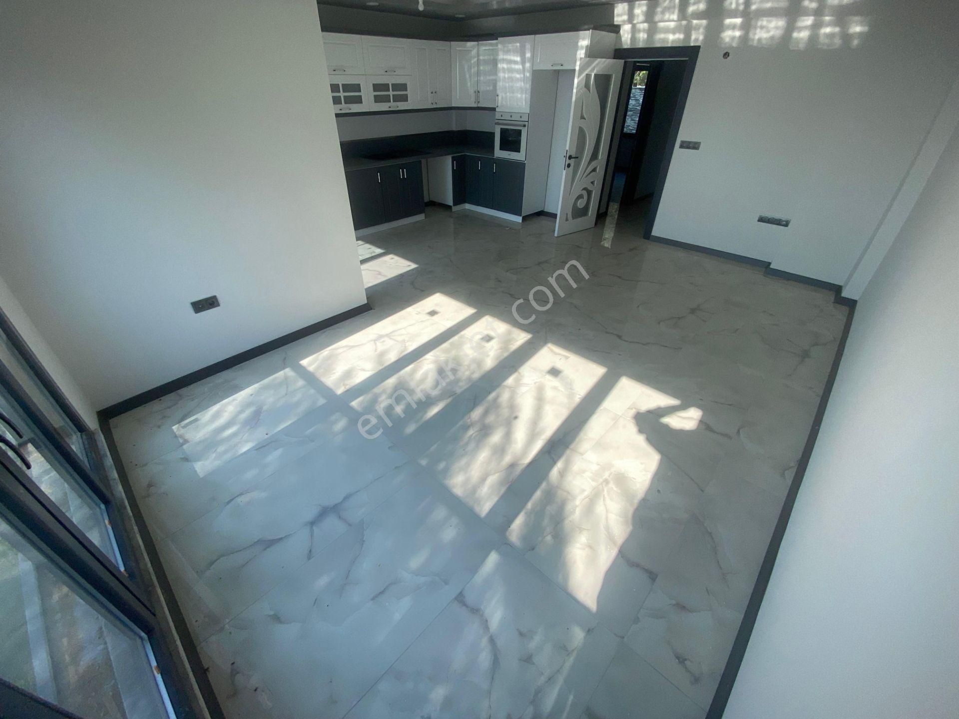 Mera Emlaktan Avcılarda Deniz Manzaralı Havuzlu 4+1 Lüx Villa - Görsel 28