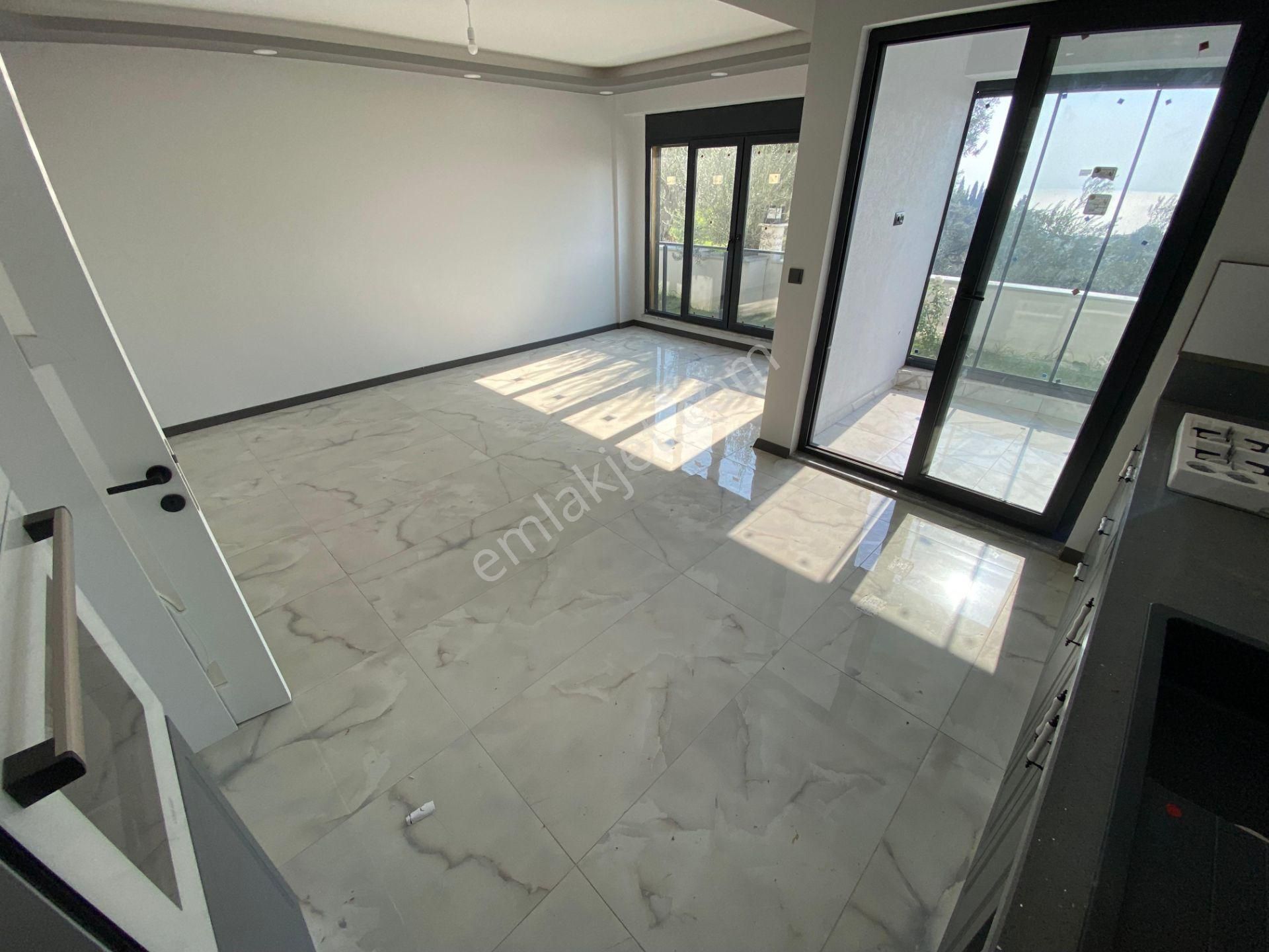 Mera Emlaktan Avcılarda Deniz Manzaralı Havuzlu 4+1 Lüx Villa - Görsel 31