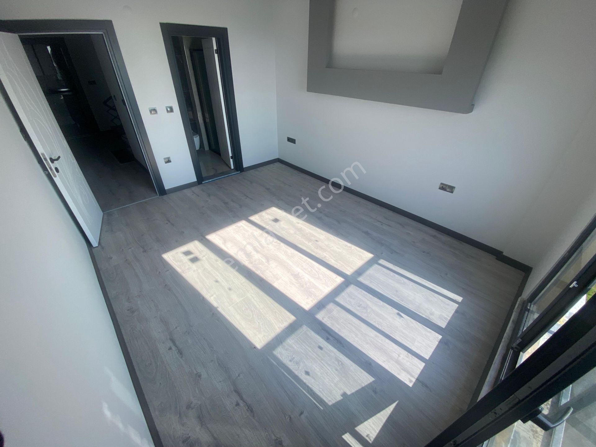 Mera Emlaktan Avcılarda Deniz Manzaralı Havuzlu 4+1 Lüx Villa - Görsel 34