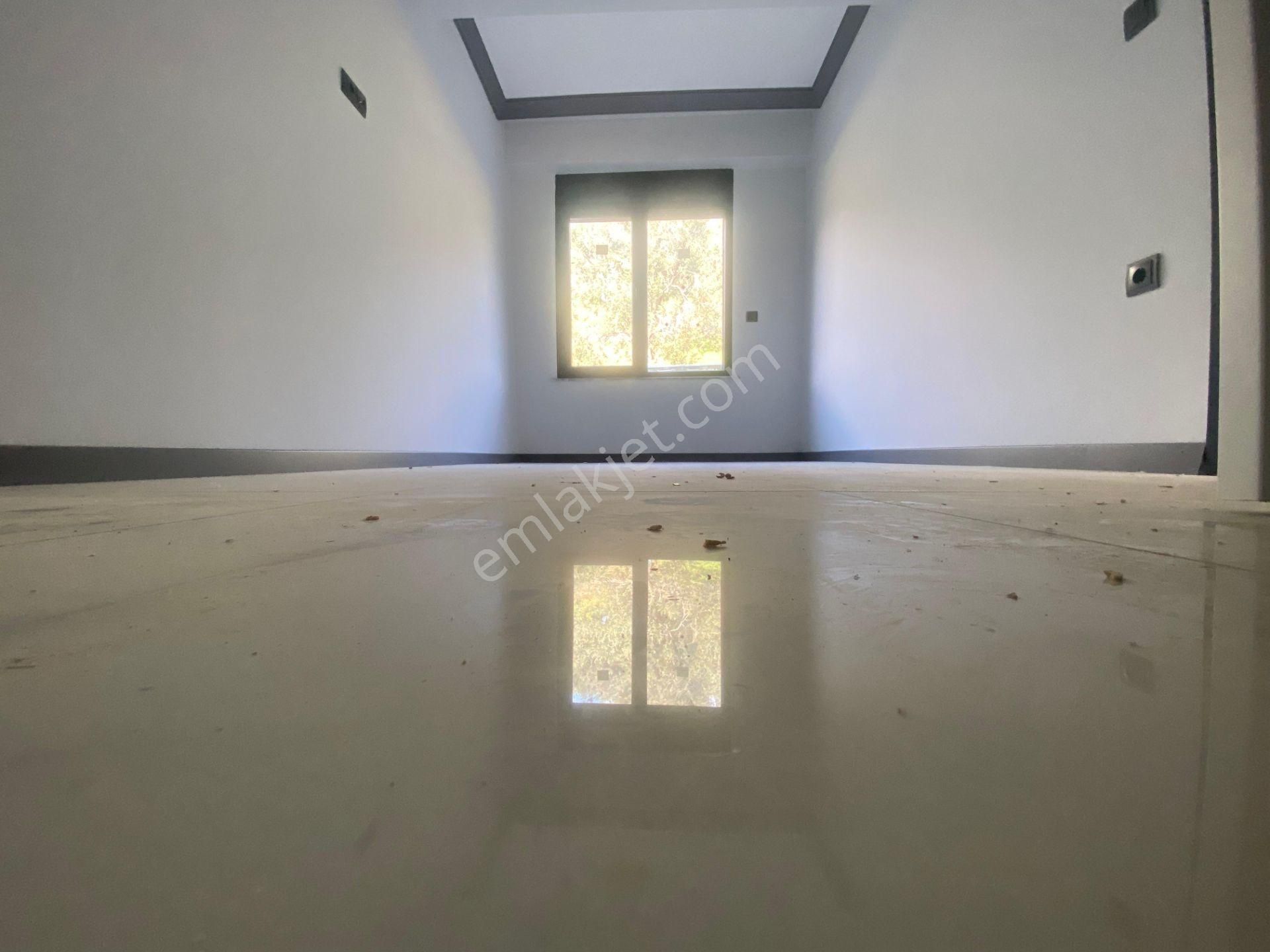 Mera Emlaktan Avcılarda Deniz Manzaralı Havuzlu 4+1 Lüx Villa - Görsel 17