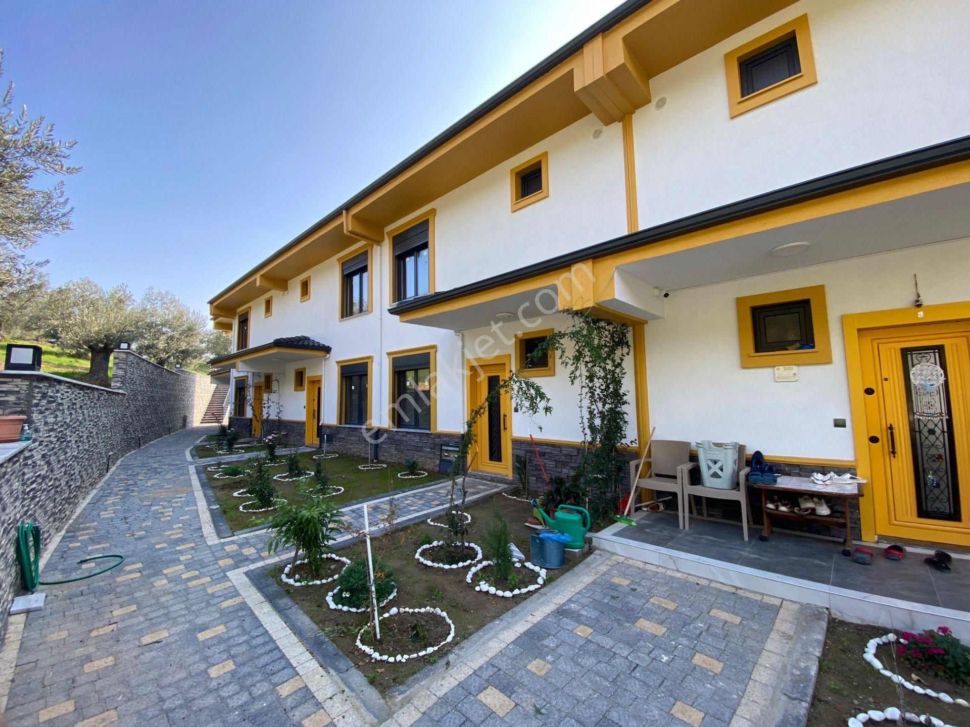 Mera Emlaktan Avcılarda Deniz Manzaralı Havuzlu 4+1 Lüx Villa - Görsel 12