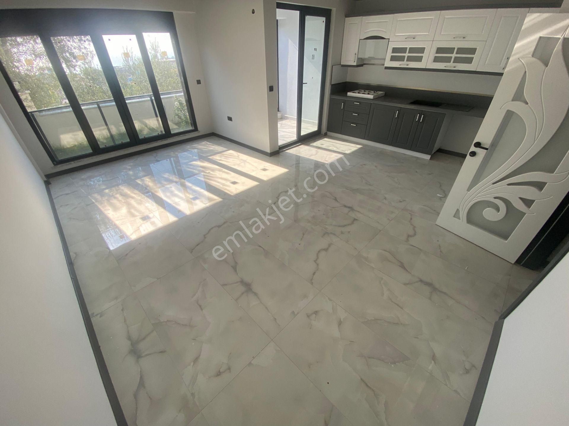 Mera Emlaktan Avcılarda Deniz Manzaralı Havuzlu 4+1 Lüx Villa - Görsel 7