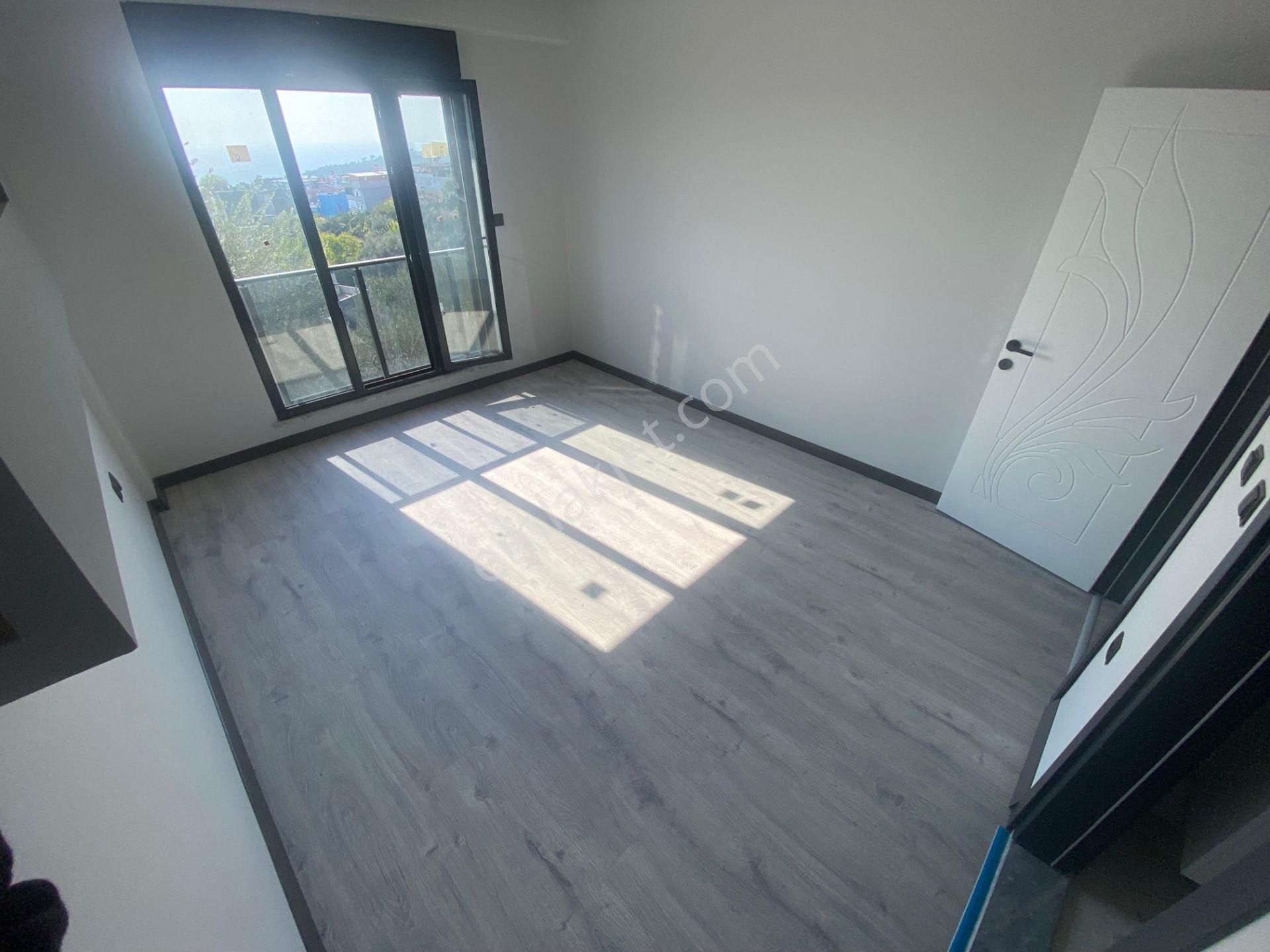 Mera Emlaktan Avcılarda Deniz Manzaralı Havuzlu 4+1 Lüx Villa - Görsel 13