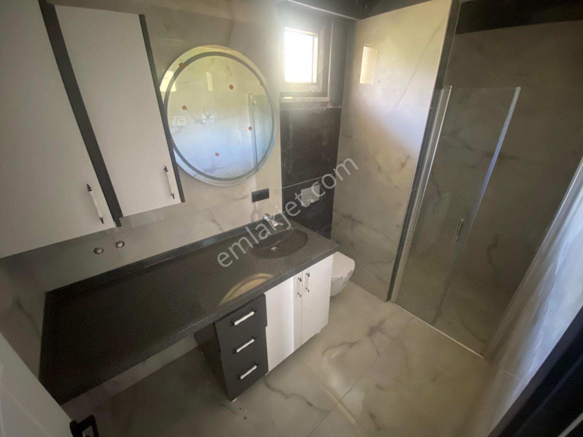 Mera Emlaktan Avcılarda Deniz Manzaralı Havuzlu 4+1 Lüx Villa - Görsel 10