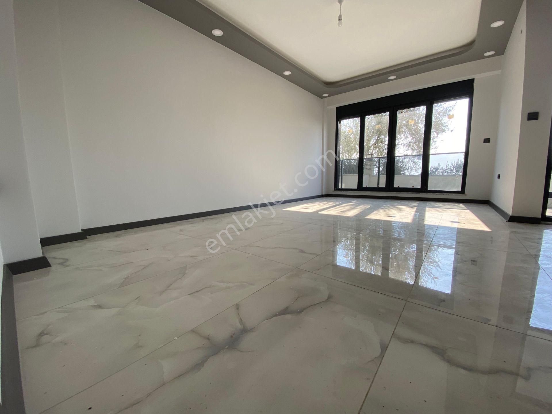 Mera Emlaktan Avcılarda Deniz Manzaralı Havuzlu 4+1 Lüx Villa - Görsel 22