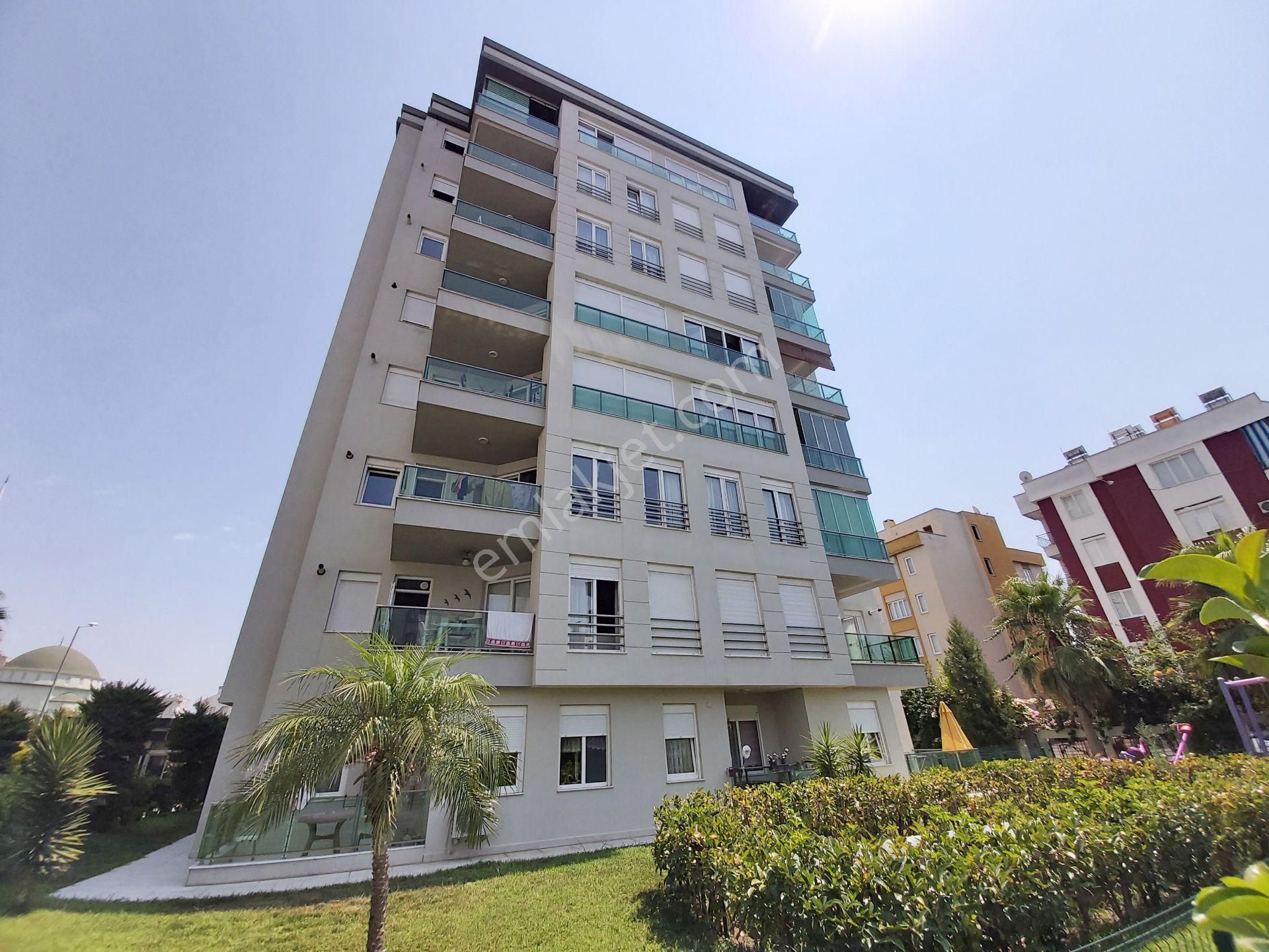 Kızıltoprakta Full Donanımlı Site İçi 2+1 Daire Ve Yaşam Alanı