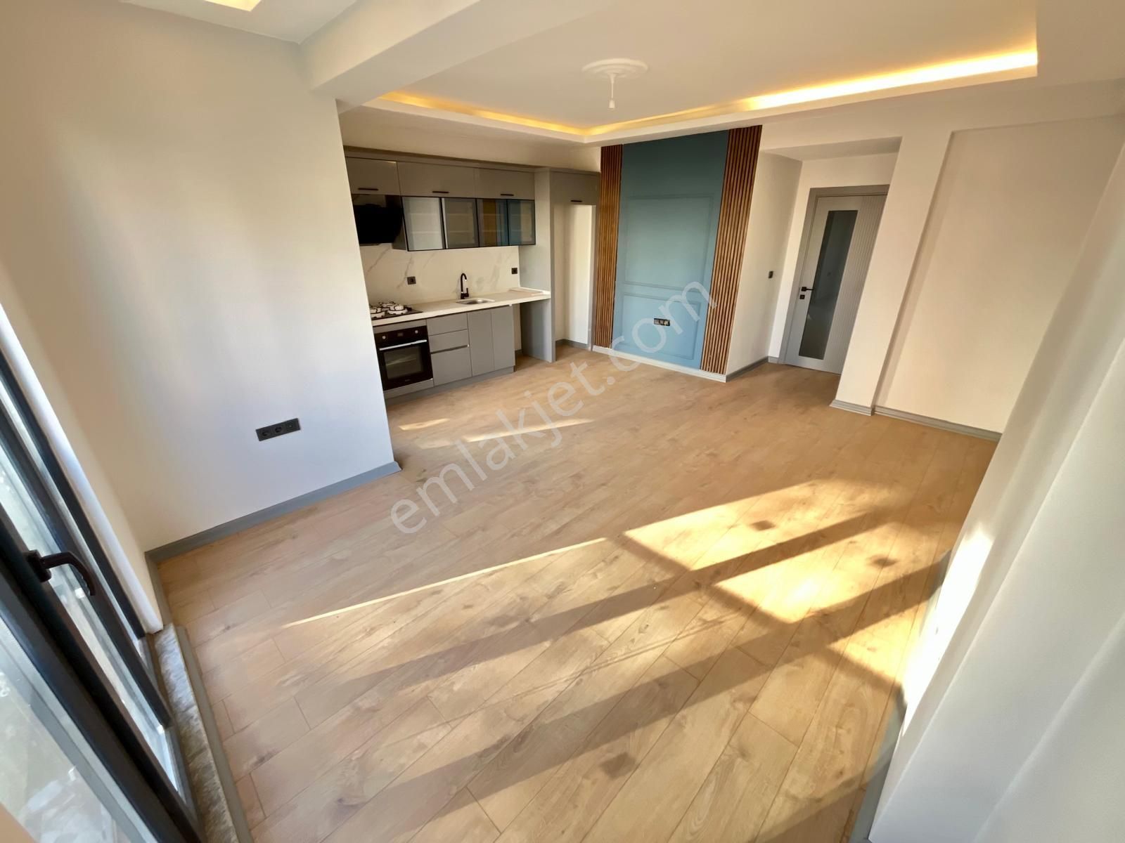 Akçay Sezgin Emlaktan Ara Kat Ön Cephe Yerden Isıtmalı 2+1 Daire - Görsel 7
