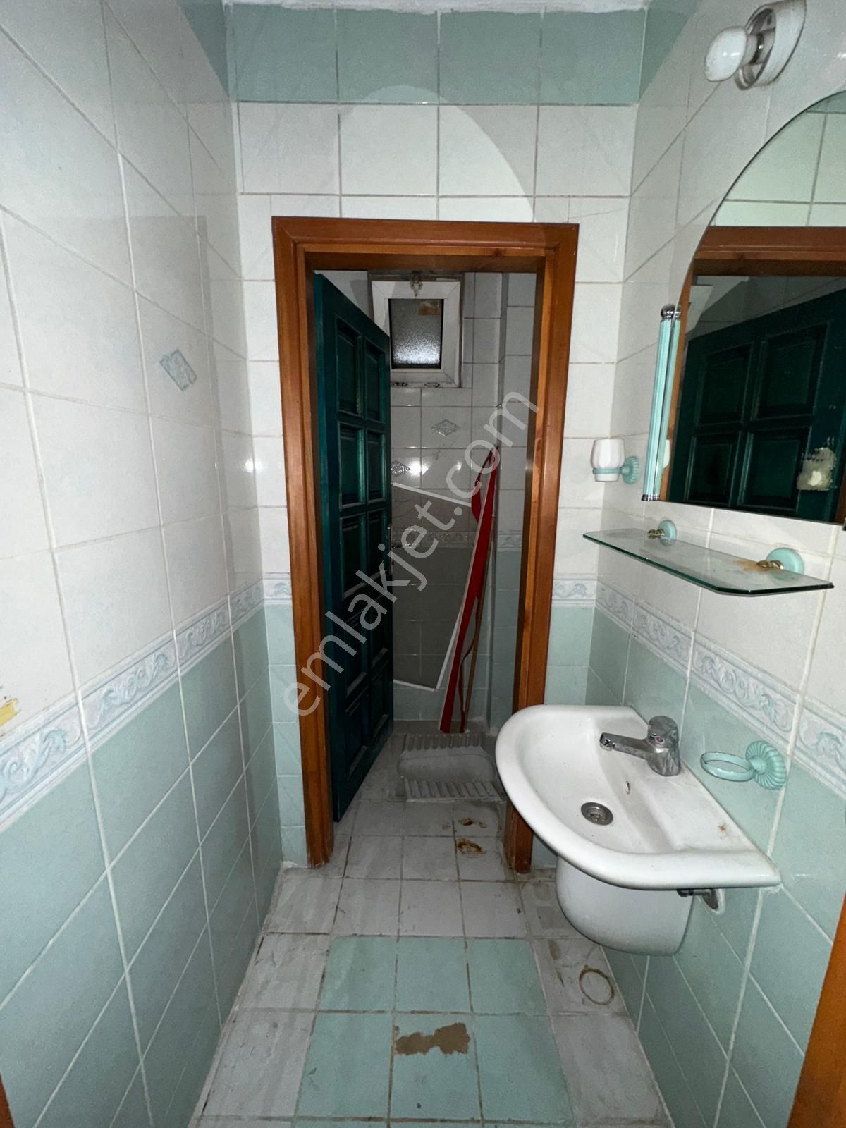 Afyon Üçok Emlaktan Dumlupınar Mah Satılık 3+1 Geniş Fırsat 1 Kat Bakımlı Daire - Görsel 8