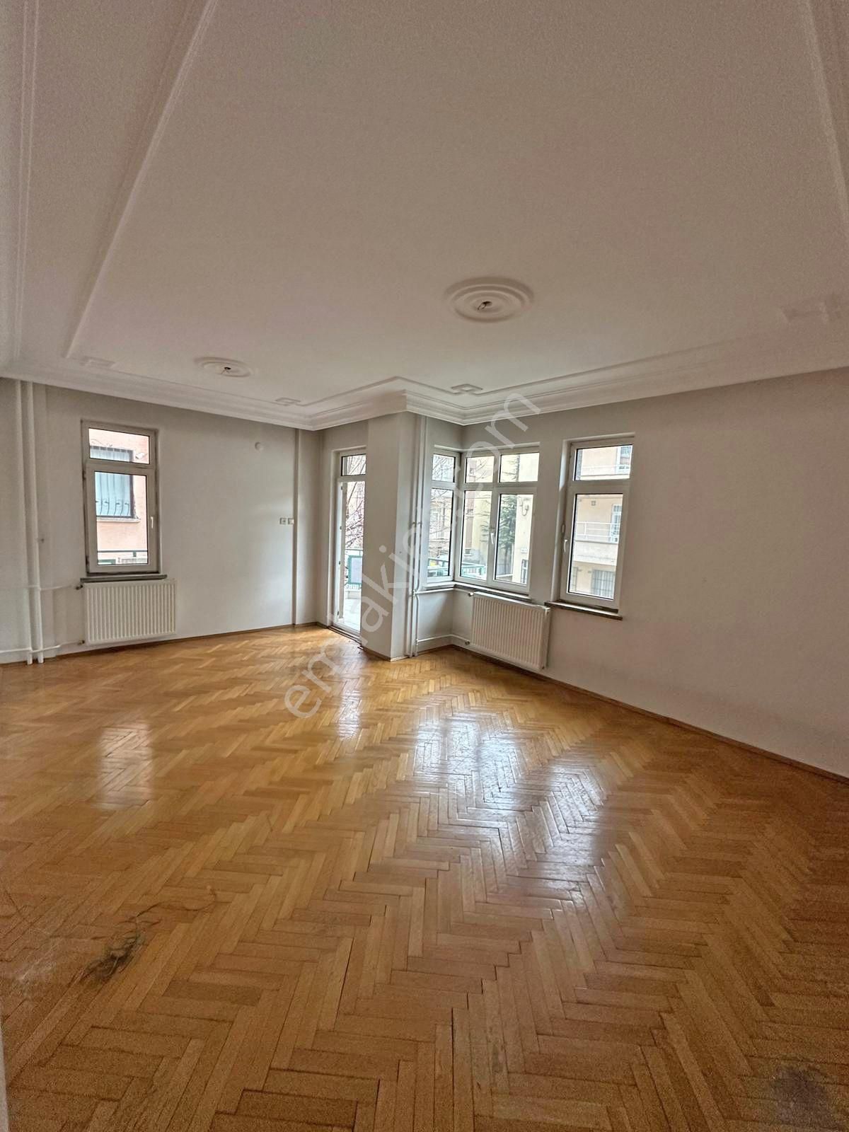 Afyon Üçok Emlaktan Dumlupınar Mah Satılık 3+1 Geniş Fırsat 1 Kat Bakımlı Daire - Görsel 10