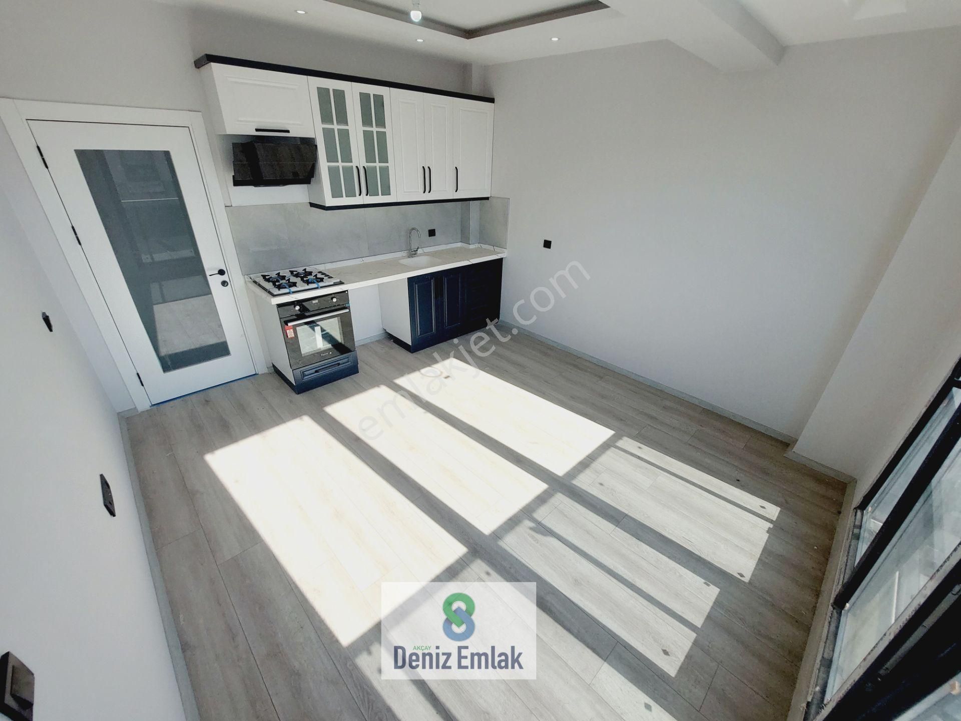 Denizden Akçayda Denize 50 Metre Sıfır Geniş Satılık 1+1 Daire. - Görsel 14