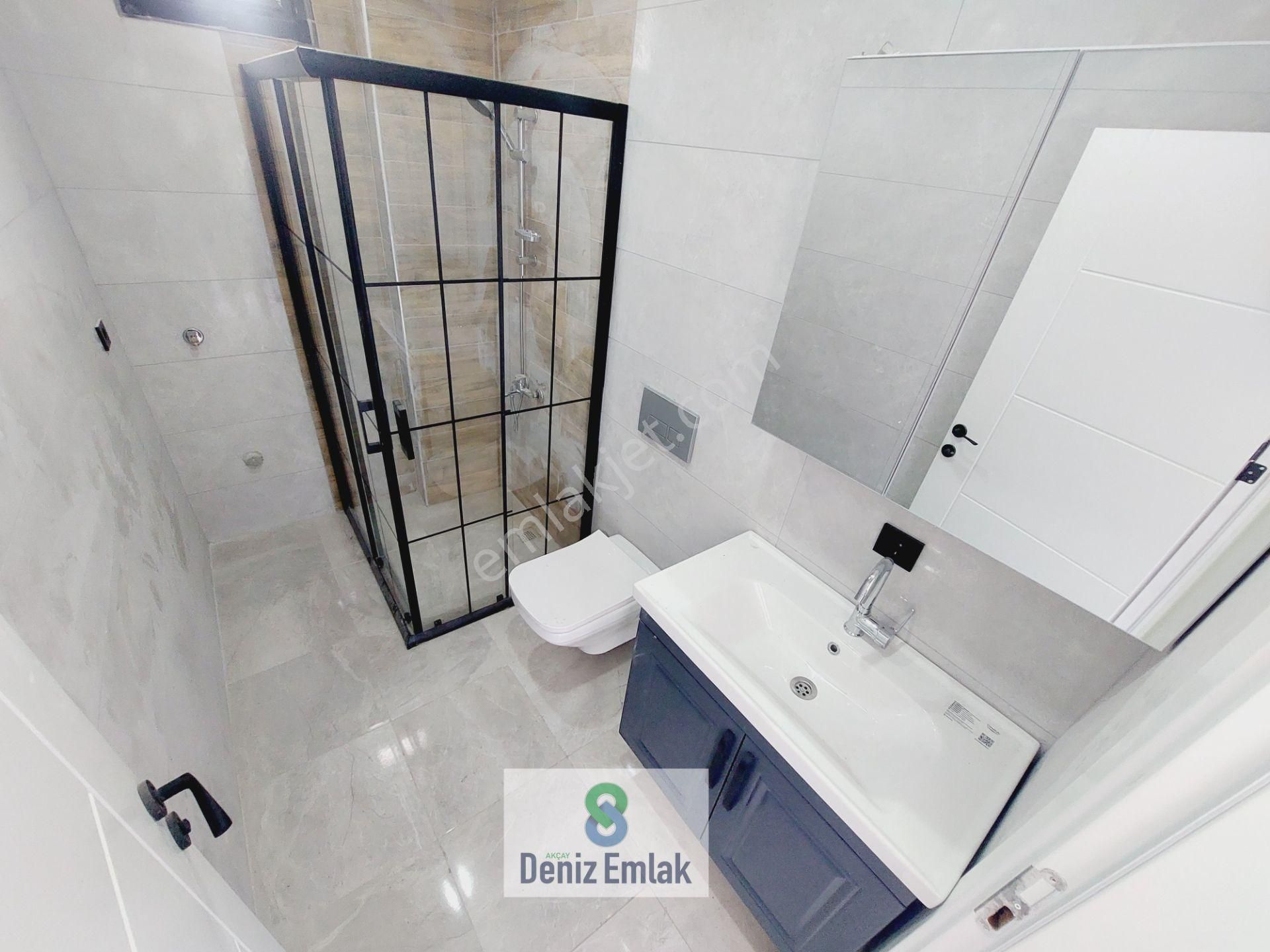 Denizden Akçayda Denize 50 Metre Sıfır Geniş Satılık 1+1 Daire. - Görsel 28