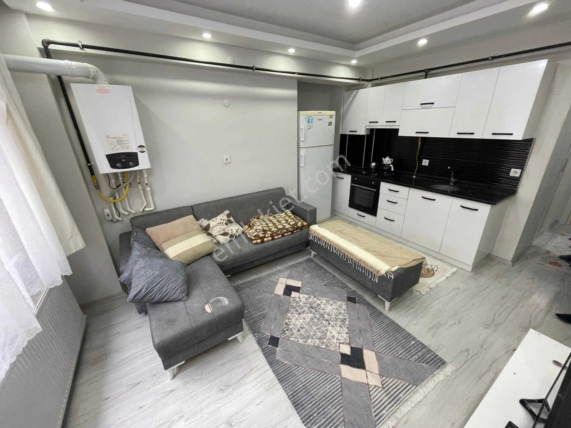Marmara'dan Abdurrahman Mah 1+1 Eşyalı Satılık Daire - Görsel 2