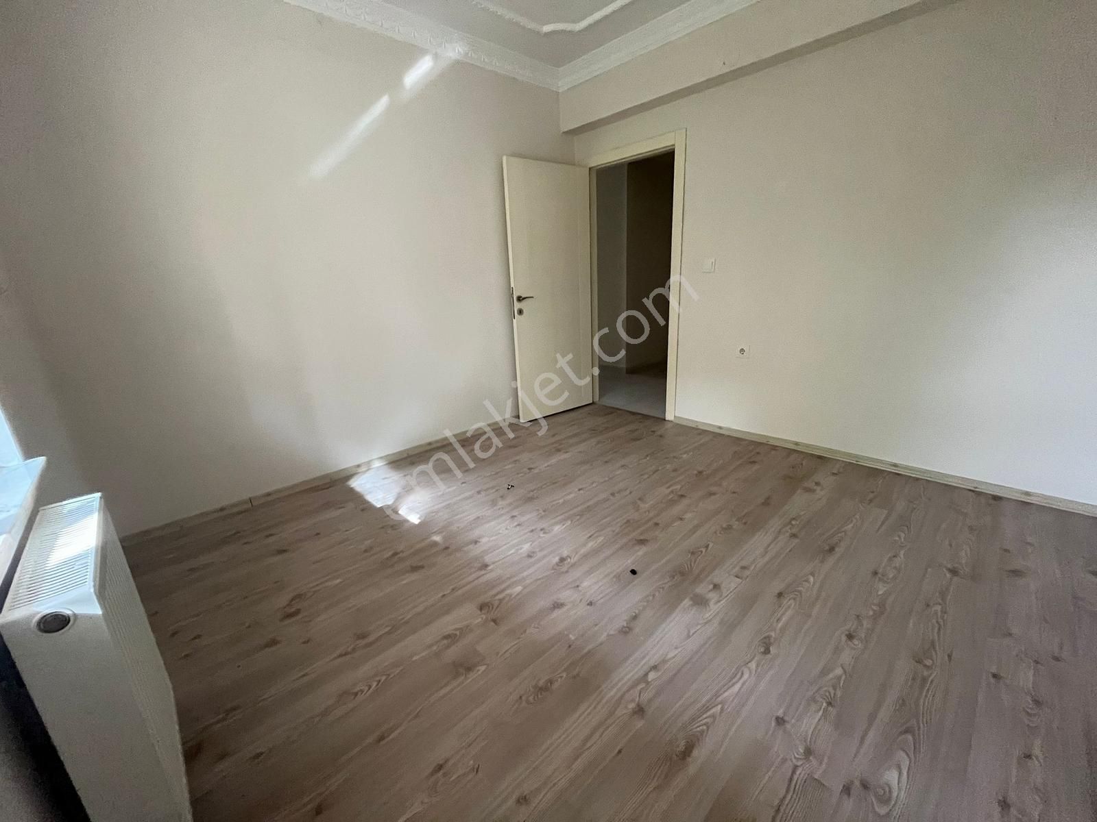 ▄vega▄fahri Korutürk Mahallesin'de Katta 3+1 Daire - Görsel 4