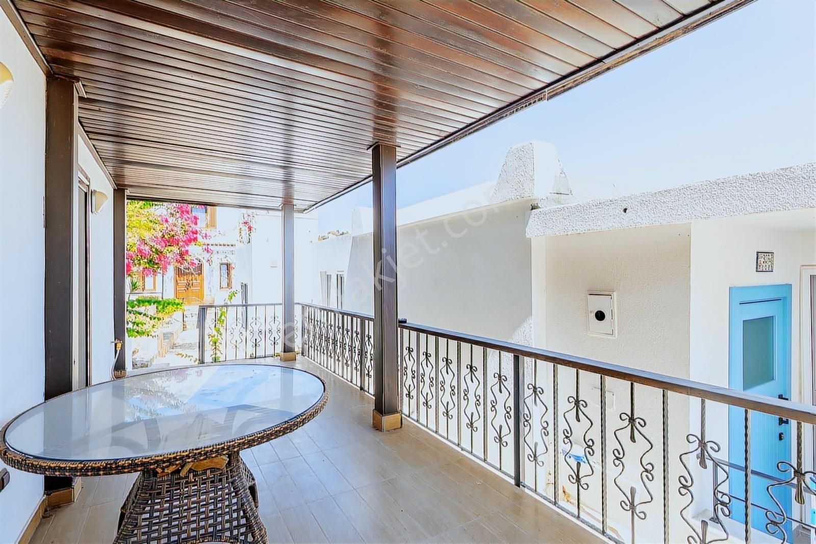 Bodrum Bitez Aktur Sitesinde Deniz Manzaralı 3+1 Satılık Villa - Görsel 29