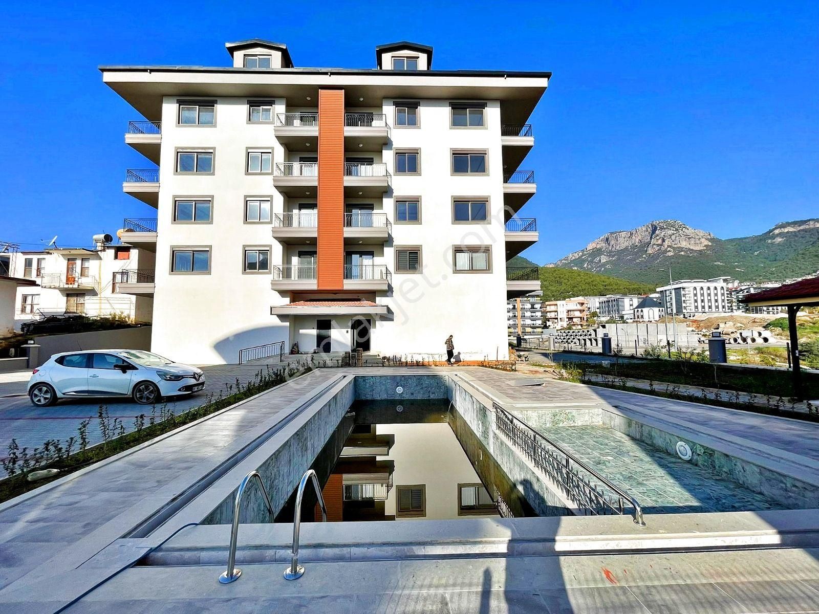 Alanya Çıplaklıda Satılık 2+1 Site İçi Havuzlu Sıfır Daire - Görsel 2