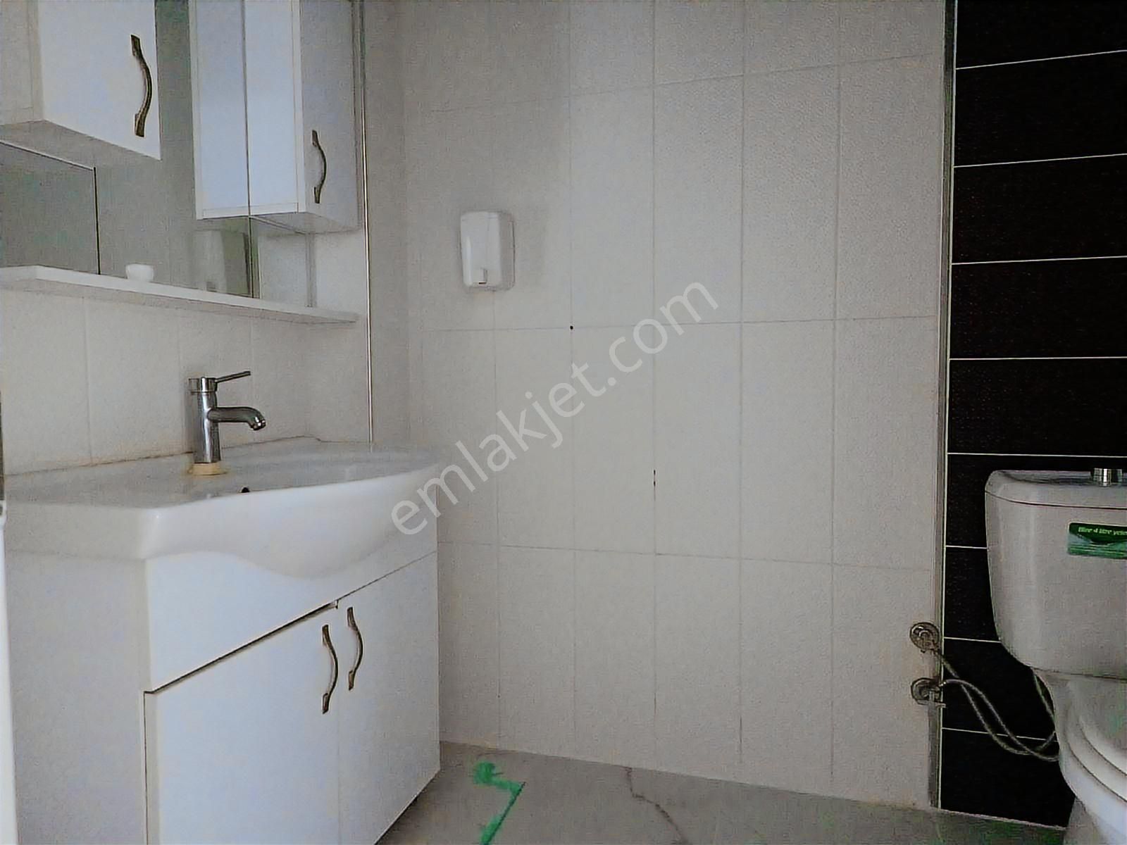 Buket Emlaktan Kiralık 2+1 Daire Yüksek Giriş Doğalgazlı - Görsel 34
