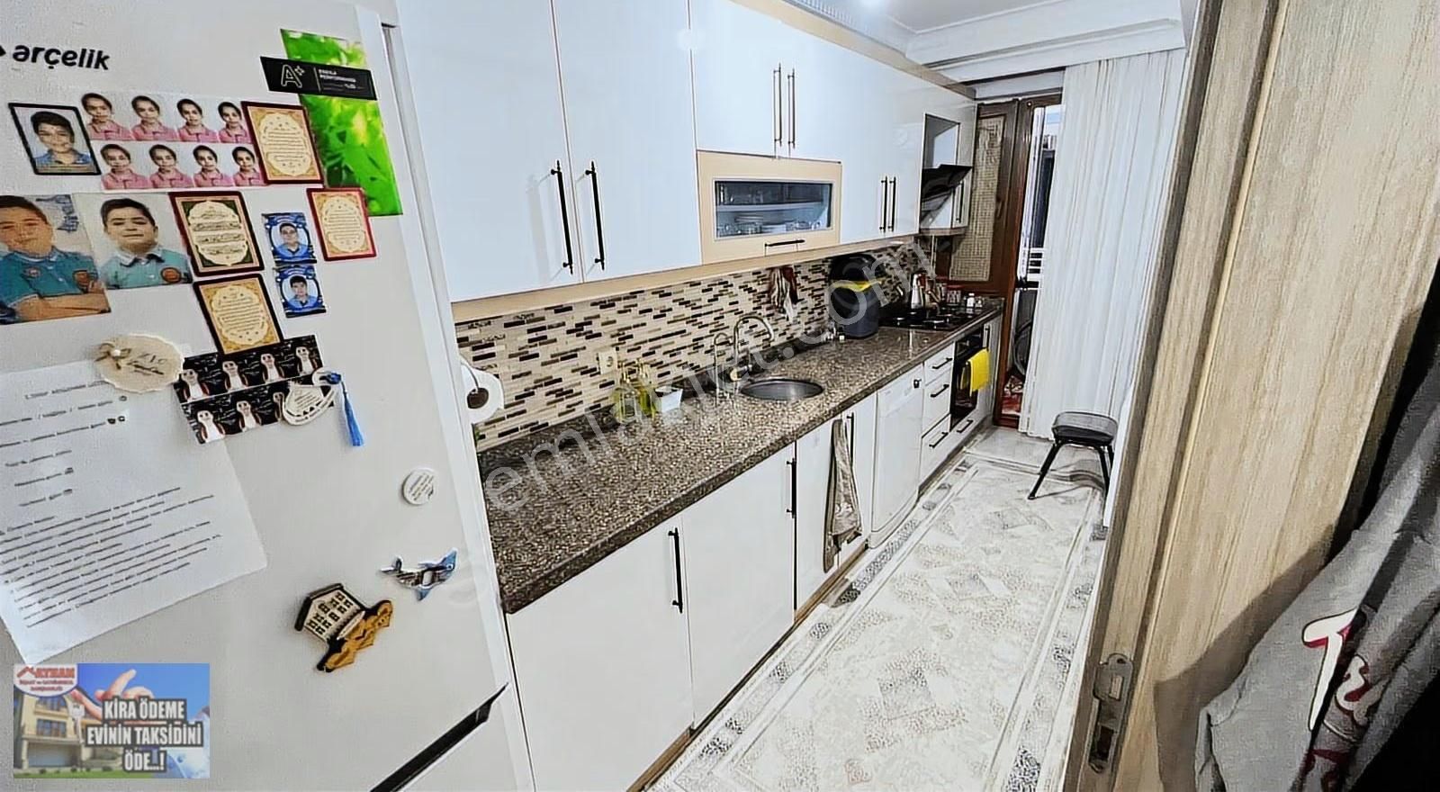 Yunusemre Mah'de Çift Balkonlu Lüx 105m2 2+1 Daire - Görsel 6