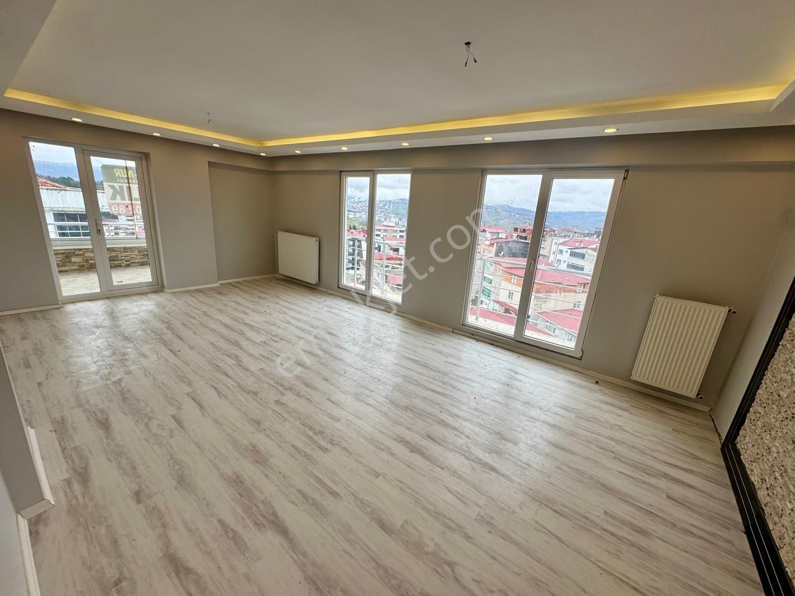 Evim-nur'dan Karasamsun Mh. 3+1 1 M2 Deniz Manzaralı Fırsat Daire.. - Görsel 14