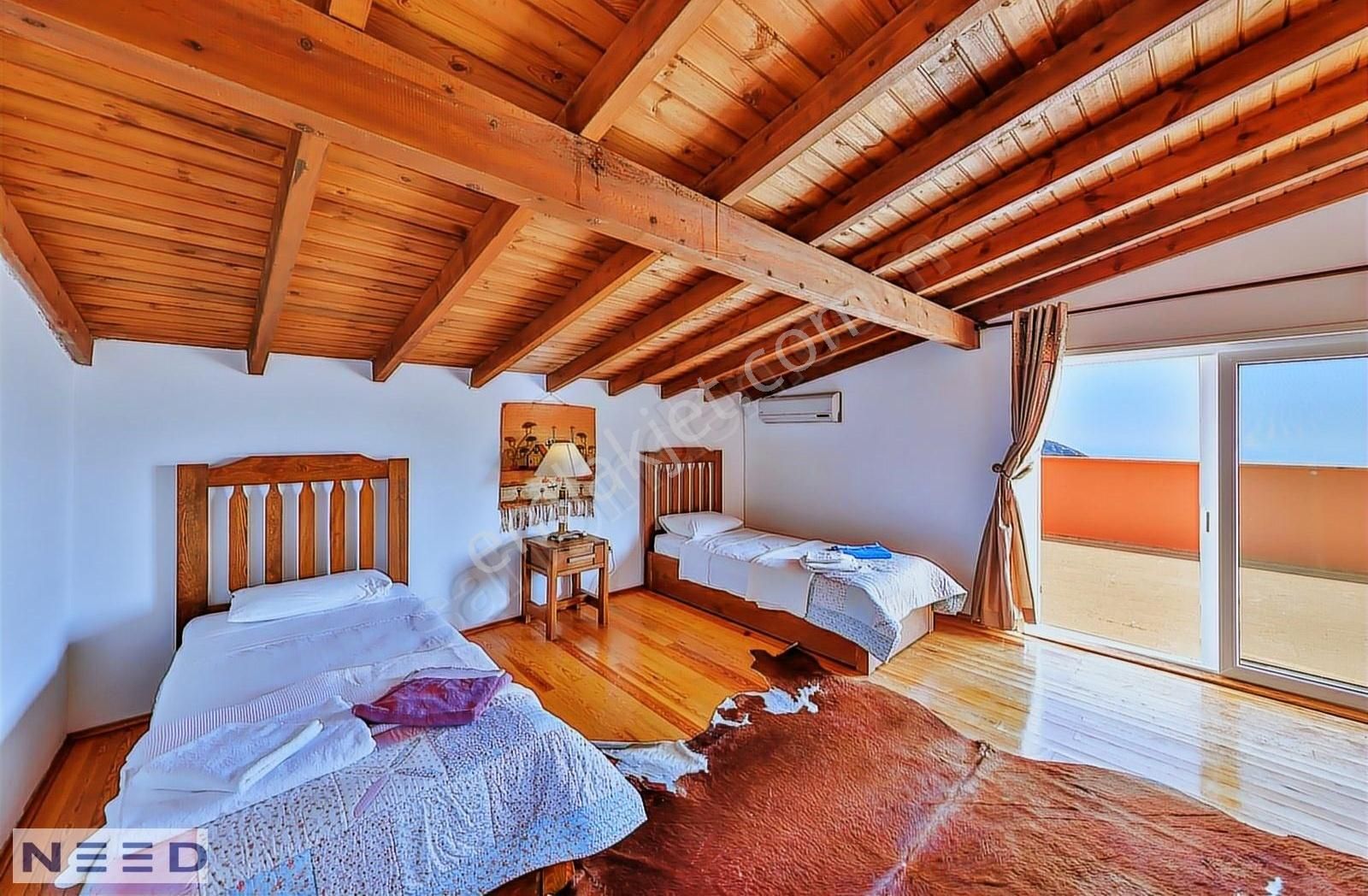 6+2 Süper Manzaralı- Muhteşem İç Dekoru Ve Sportif Havuzu İle... - Görsel 28