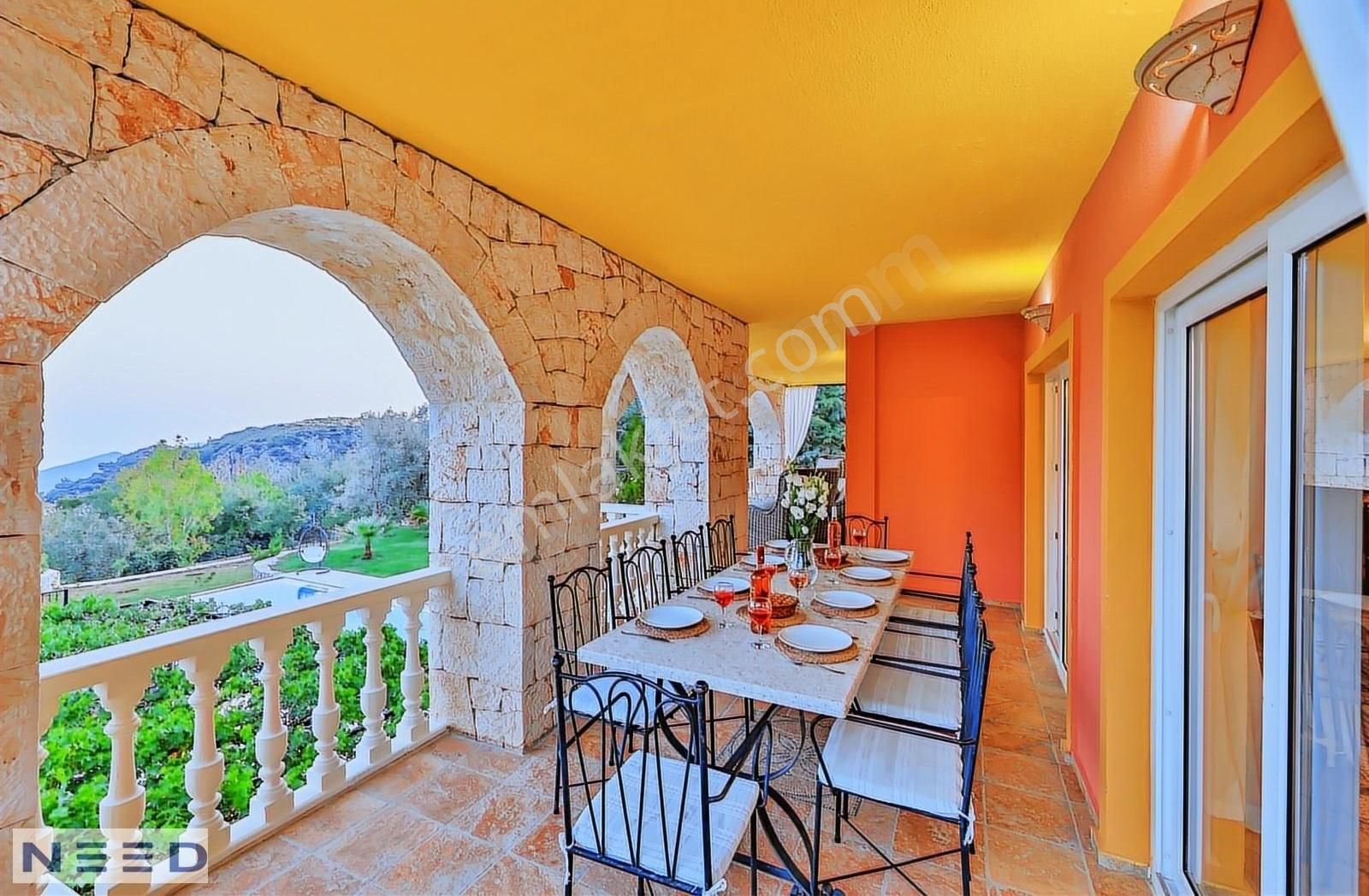 6+2 Süper Manzaralı- Muhteşem İç Dekoru Ve Sportif Havuzu İle... - Görsel 8