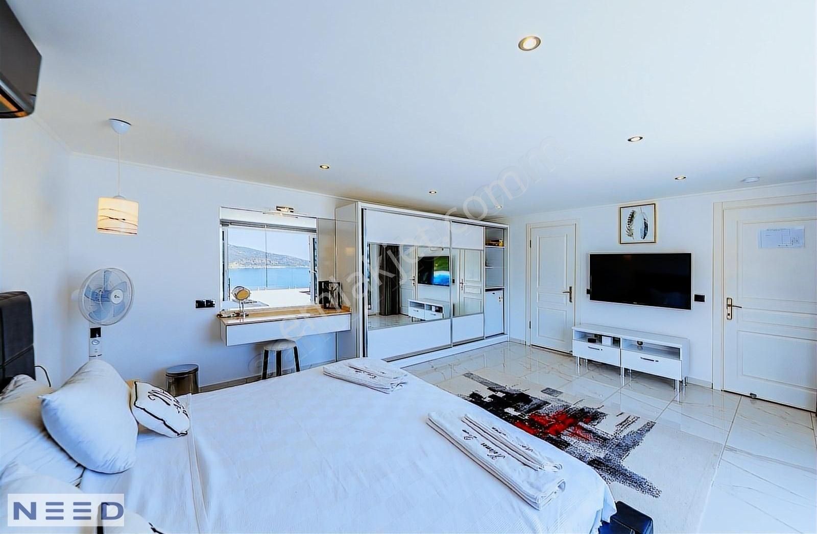 6+1 Super Manzaralı Lüx Geniş Havuzlu Villa - Görsel 33