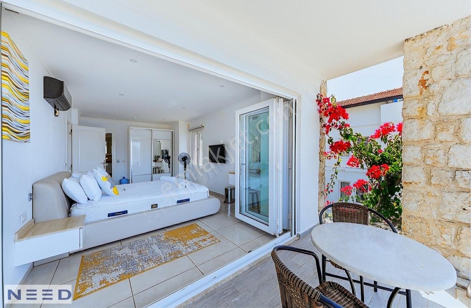 6+1 Super Manzaralı Lüx Geniş Havuzlu Villa - Görsel 20