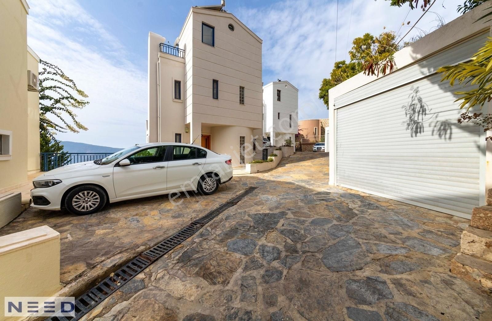 4+1 Deniz Manzaralı Özel Havuzlu Garajlı Villa - Görsel 6