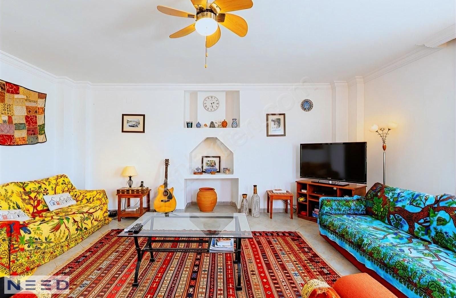 Kalkan Oldtown'da 4+1 Deniz Manzaralı Villa