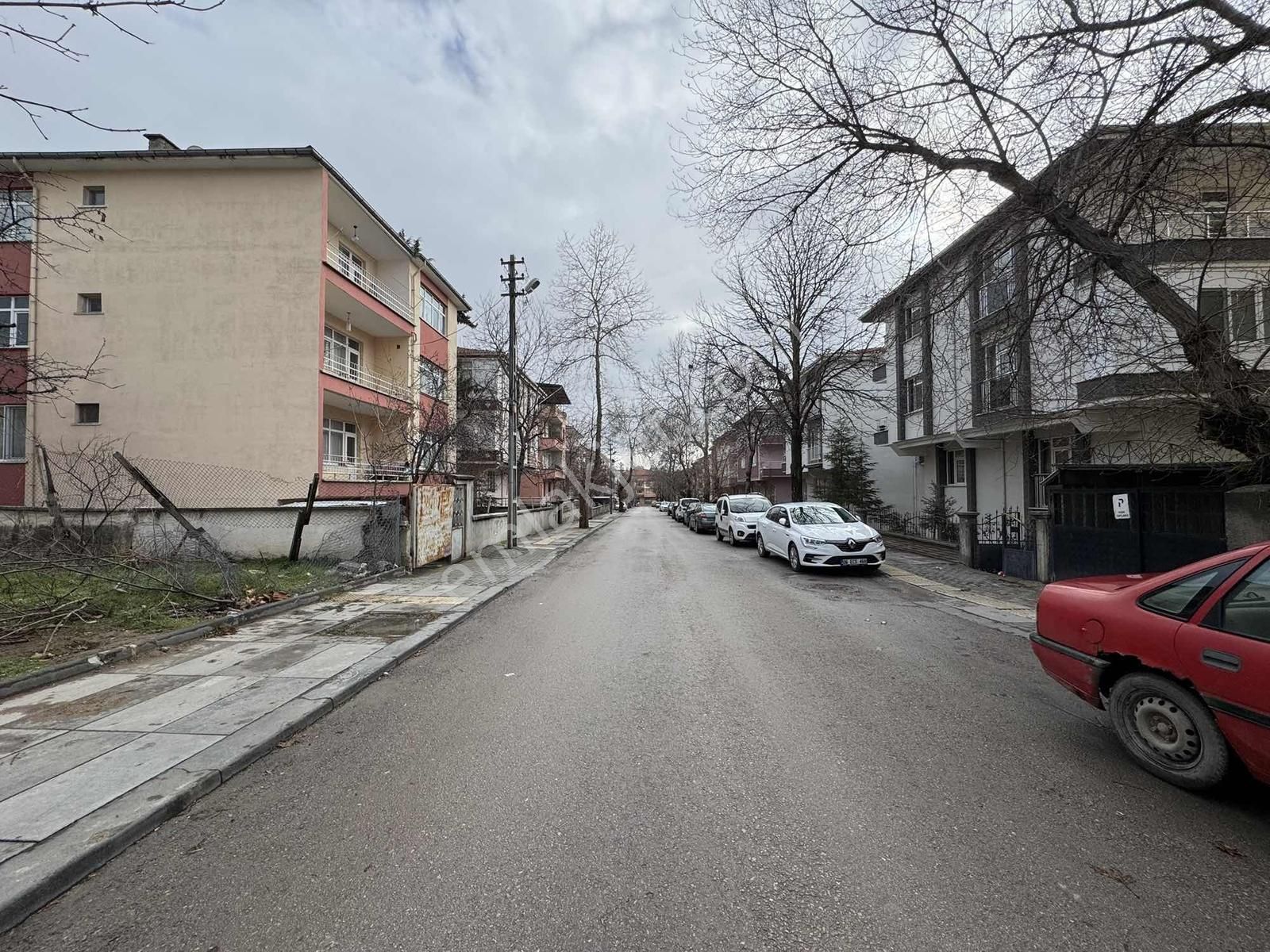 An-ka'dan Fatih Mahallesinde Ara Kat Kiralık Daire - Görsel 17