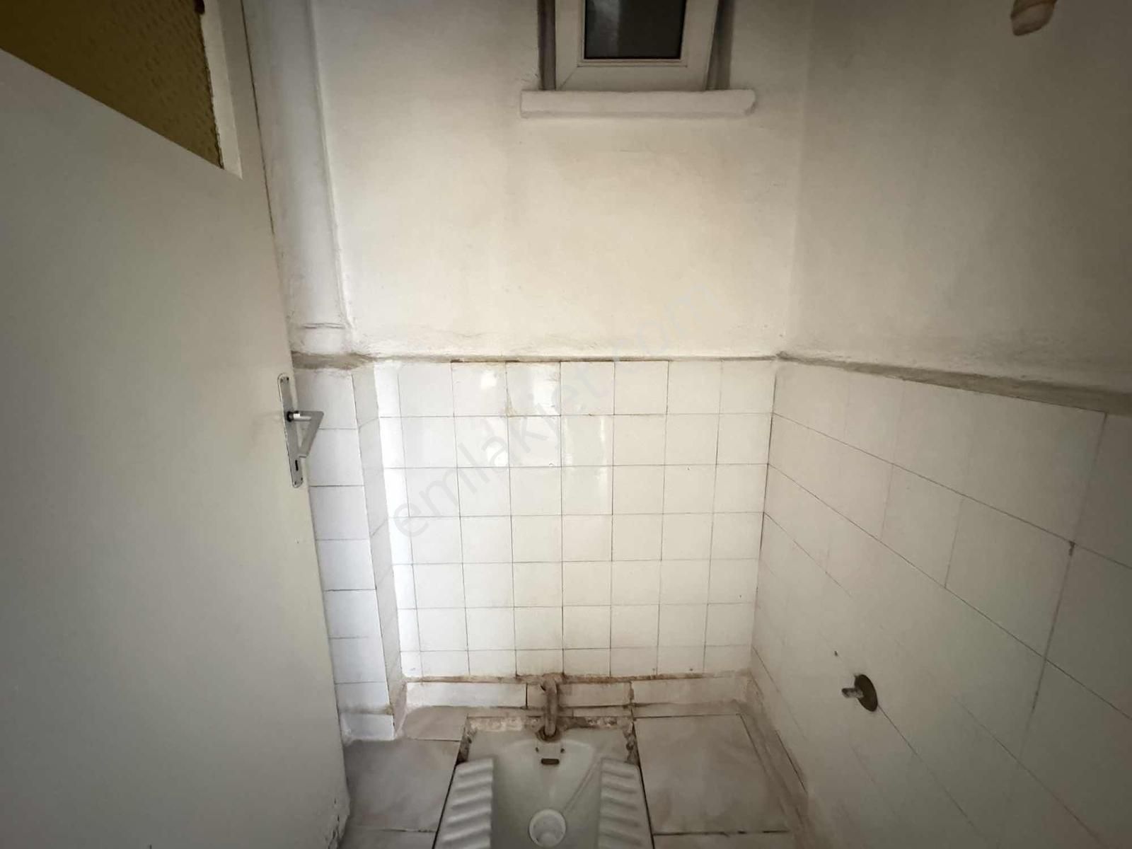 An-ka'dan Fatih Mahallesinde Ara Kat Kiralık Daire - Görsel 6