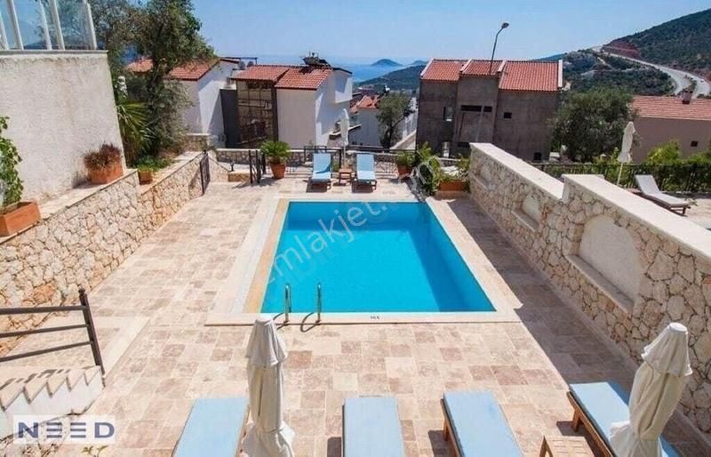 Kalkan Kızıltaş'ta 3+1 Özel Havuzlu Villa - Görsel 22
