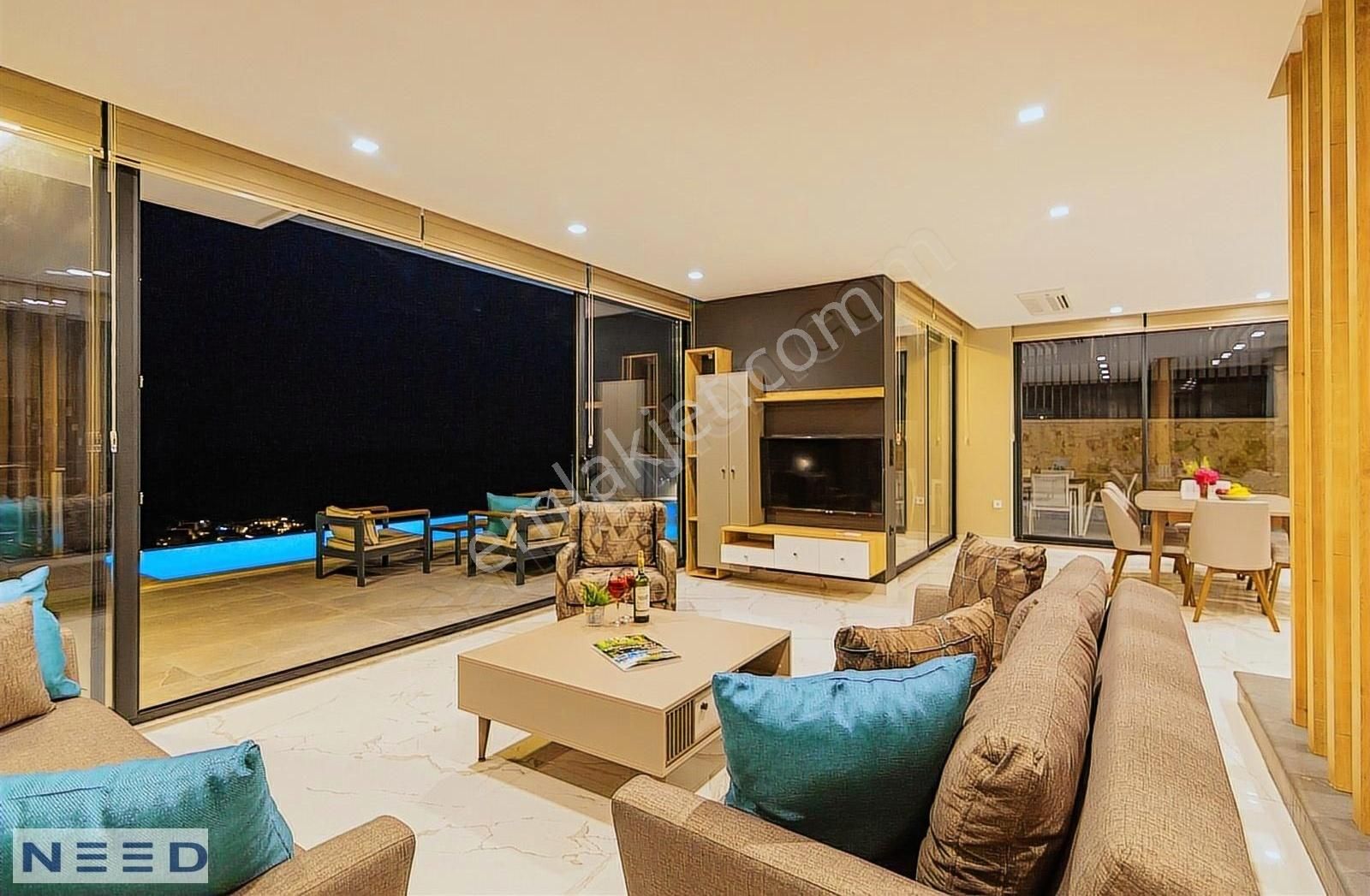 Muhteşem Deniz Manzaralı 5+2 Özel Havuzlu Garajlı Villa... - Görsel 4