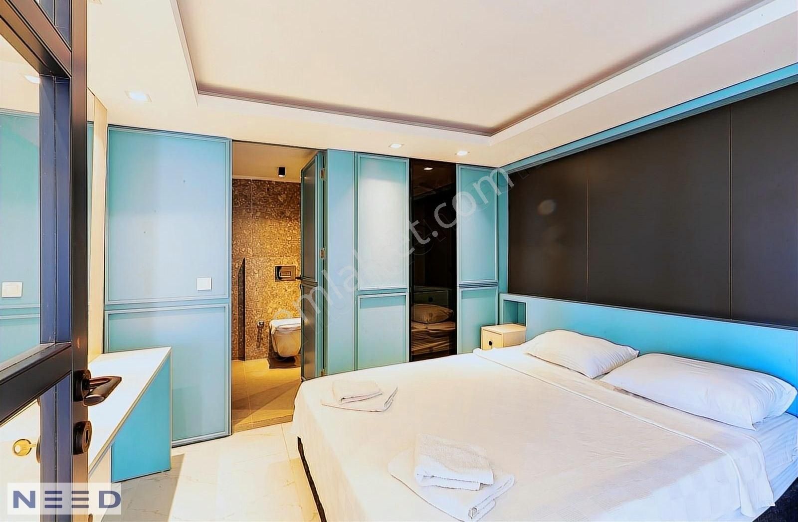 Muhteşem Deniz Manzaralı 5+2 Özel Havuzlu Garajlı Villa... - Görsel 13